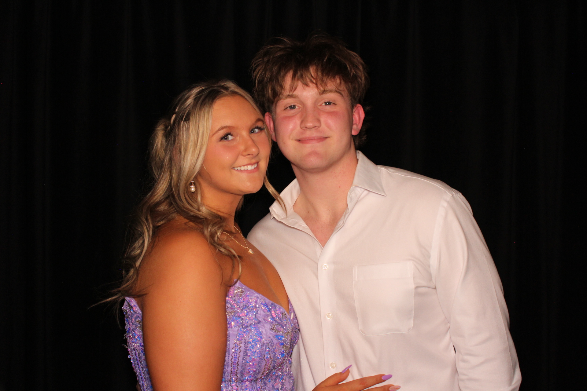 Batavia Prom | View more photos from the event at gallery.photoboothcincy.com/u/PhotoBoothCincy/Batavia-Prom