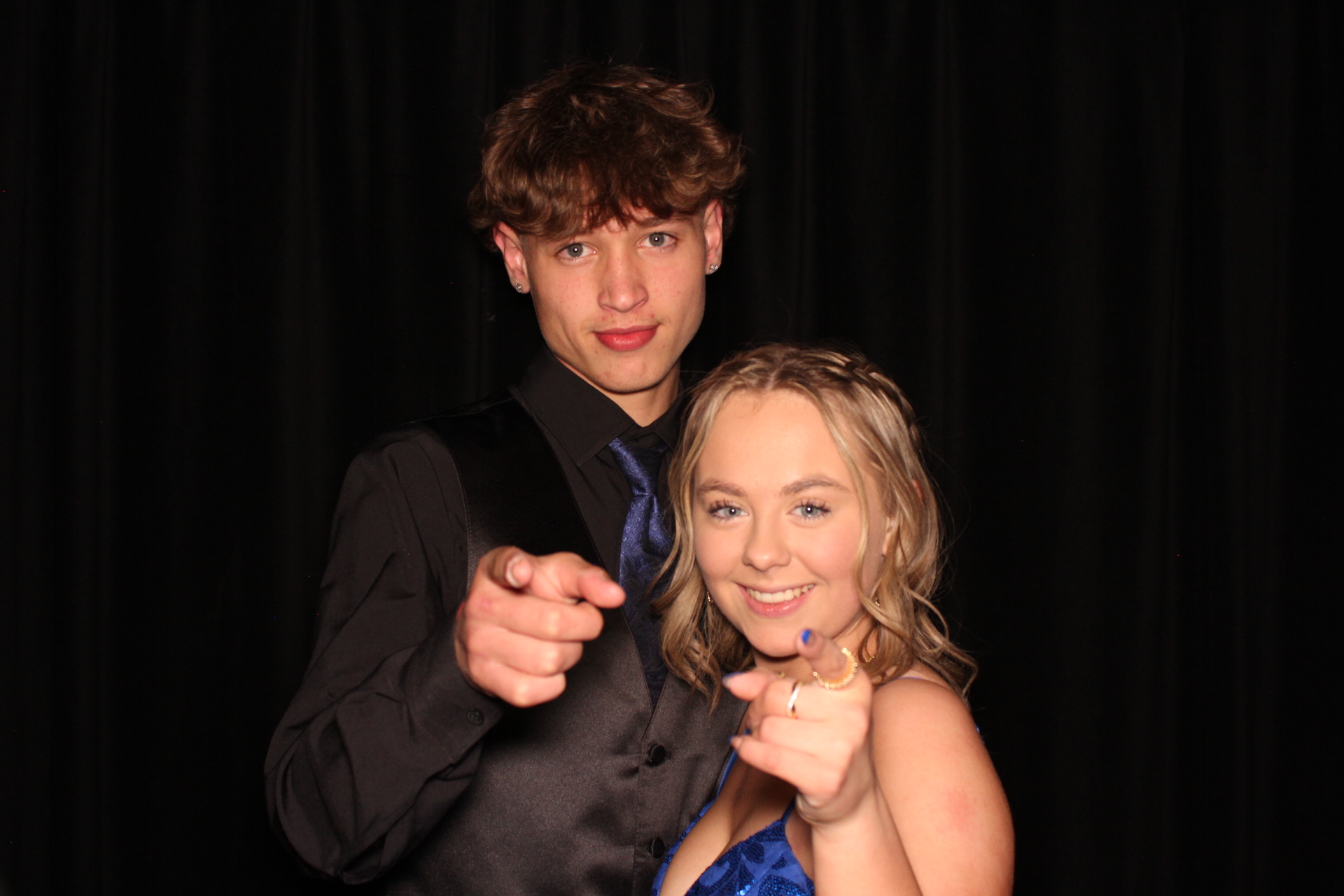 Batavia Prom | View more photos from the event at gallery.photoboothcincy.com/u/PhotoBoothCincy/Batavia-Prom