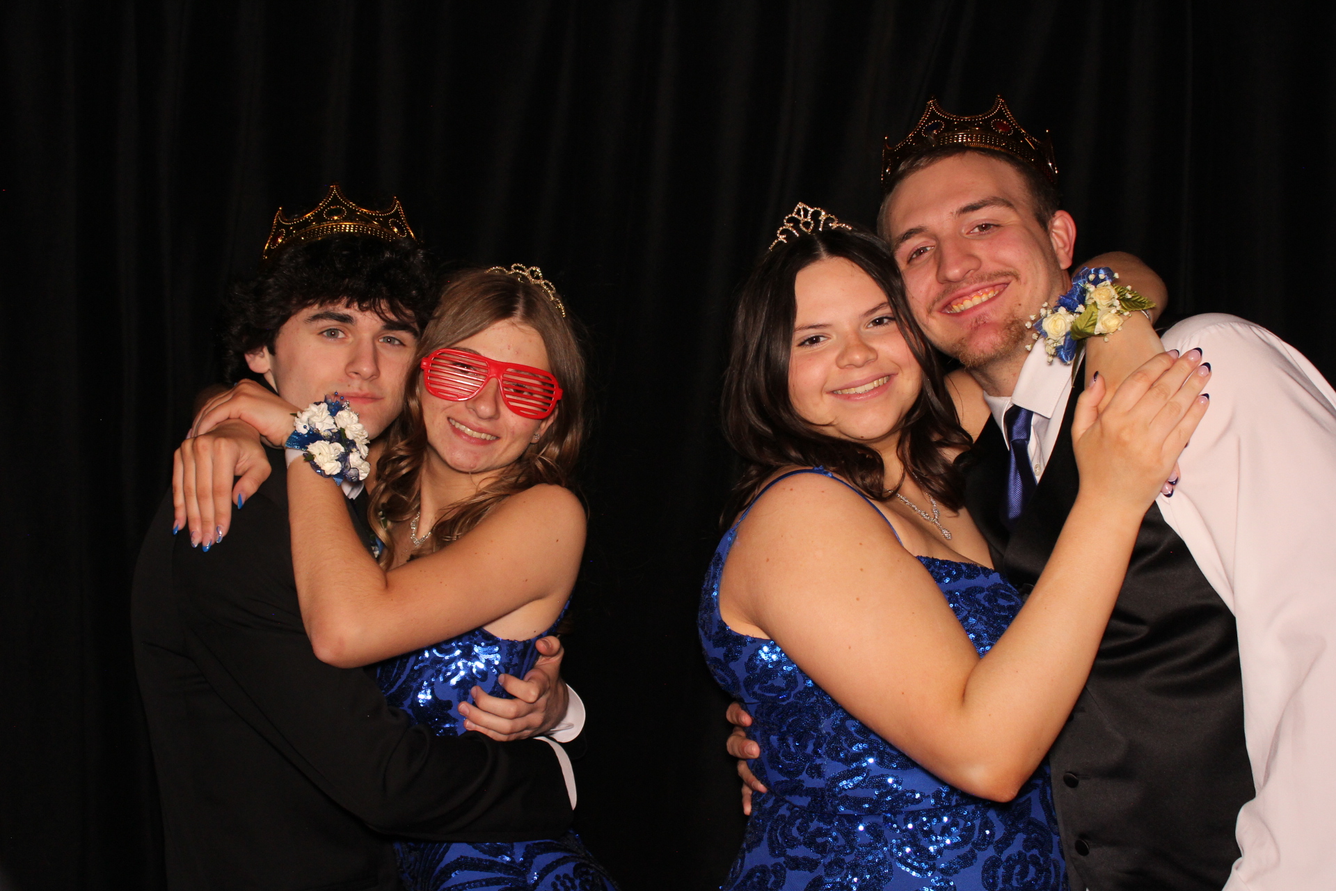 Batavia Prom | View more photos from the event at gallery.photoboothcincy.com/u/PhotoBoothCincy/Batavia-Prom
