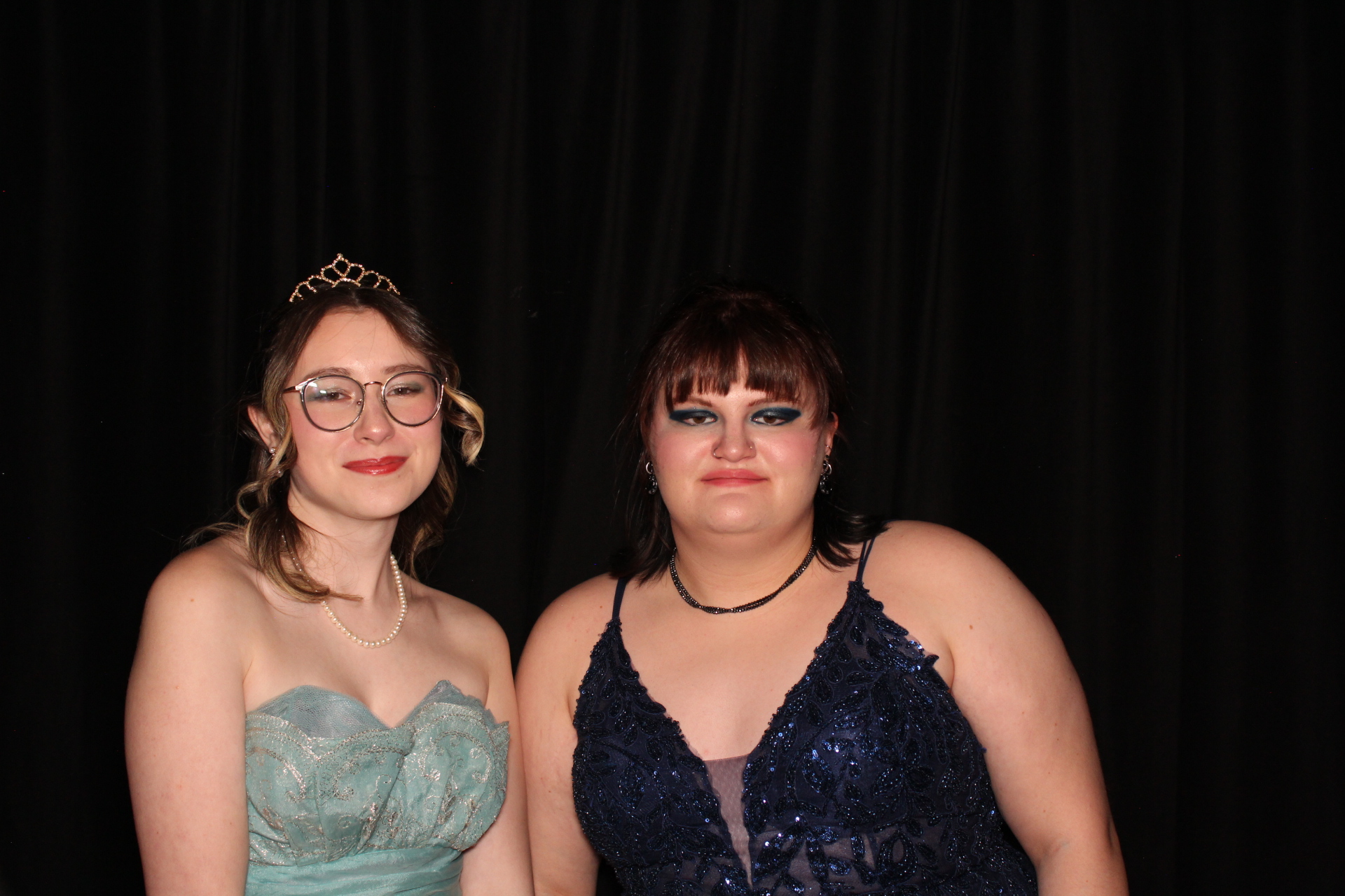 Batavia Prom | View more photos from the event at gallery.photoboothcincy.com/u/PhotoBoothCincy/Batavia-Prom