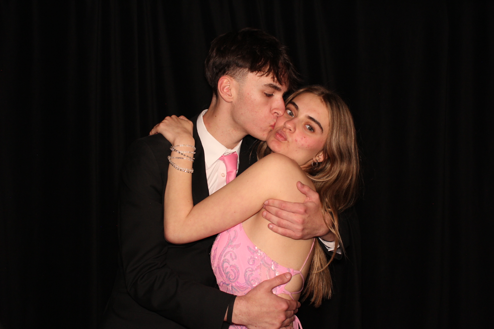 Batavia Prom | View more photos from the event at gallery.photoboothcincy.com/u/PhotoBoothCincy/Batavia-Prom