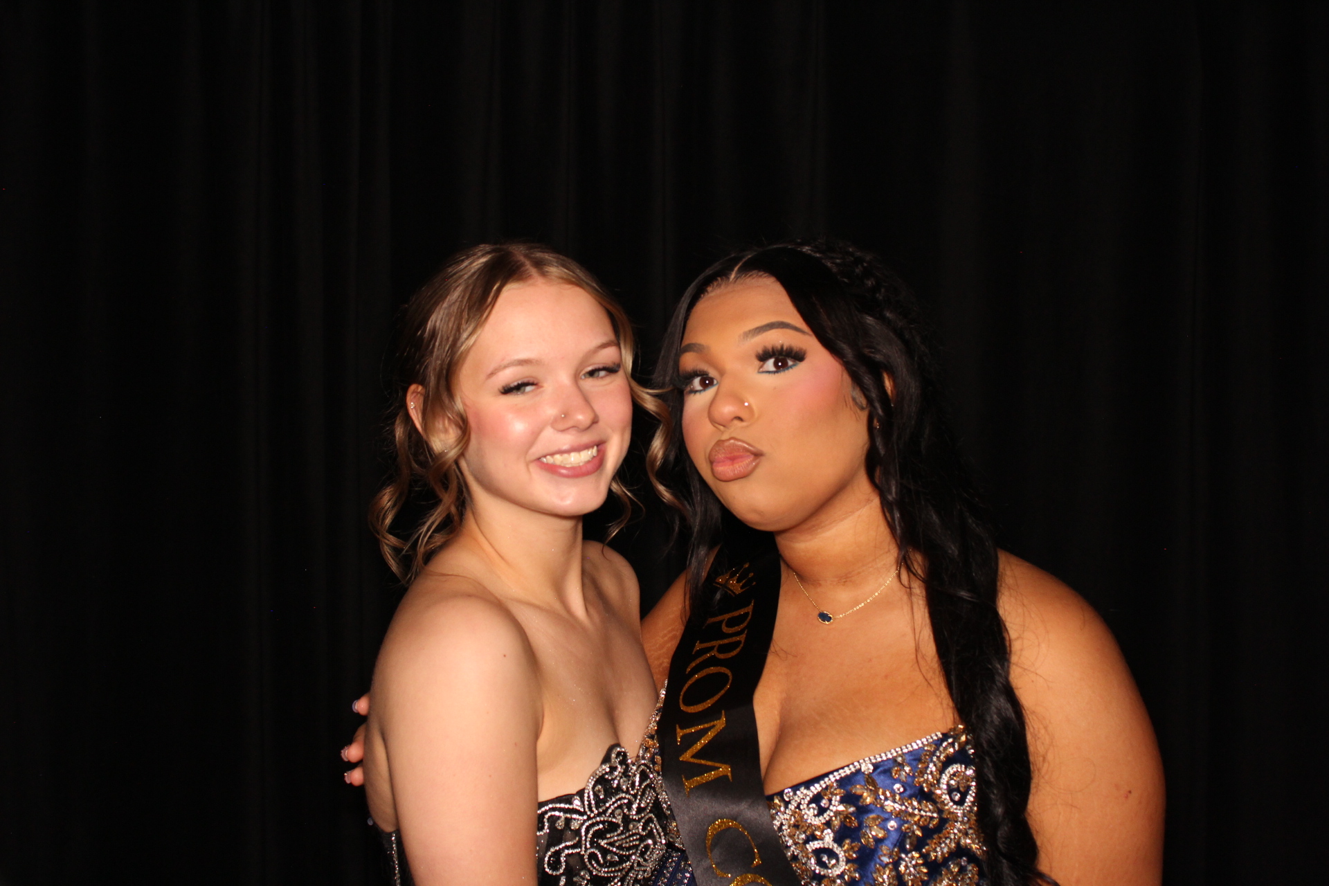 Batavia Prom | View more photos from the event at gallery.photoboothcincy.com/u/PhotoBoothCincy/Batavia-Prom