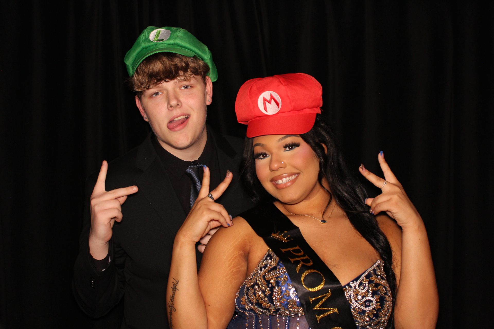 Batavia Prom | View more photos from the event at gallery.photoboothcincy.com/u/PhotoBoothCincy/Batavia-Prom
