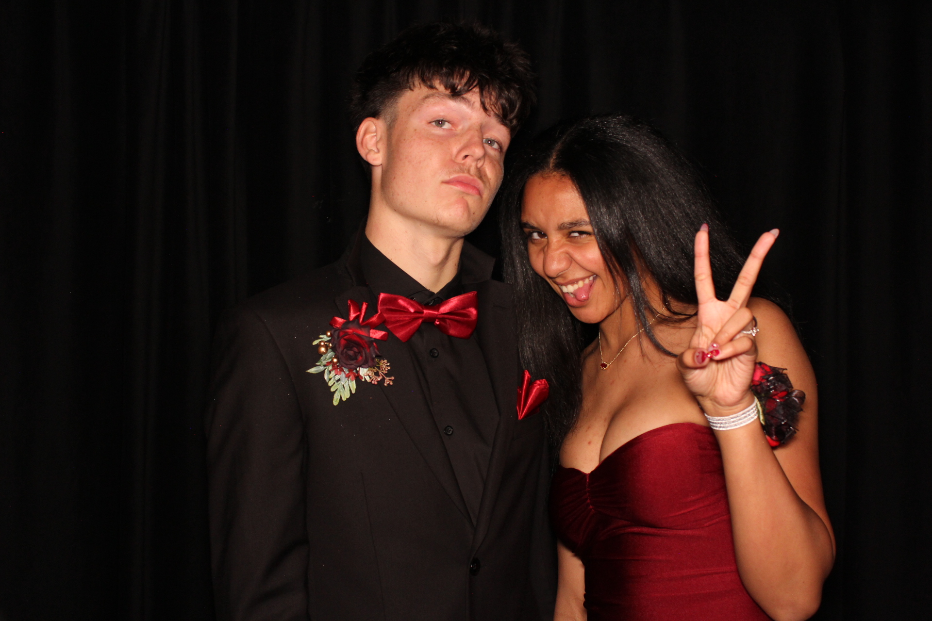 Batavia Prom | View more photos from the event at gallery.photoboothcincy.com/u/PhotoBoothCincy/Batavia-Prom