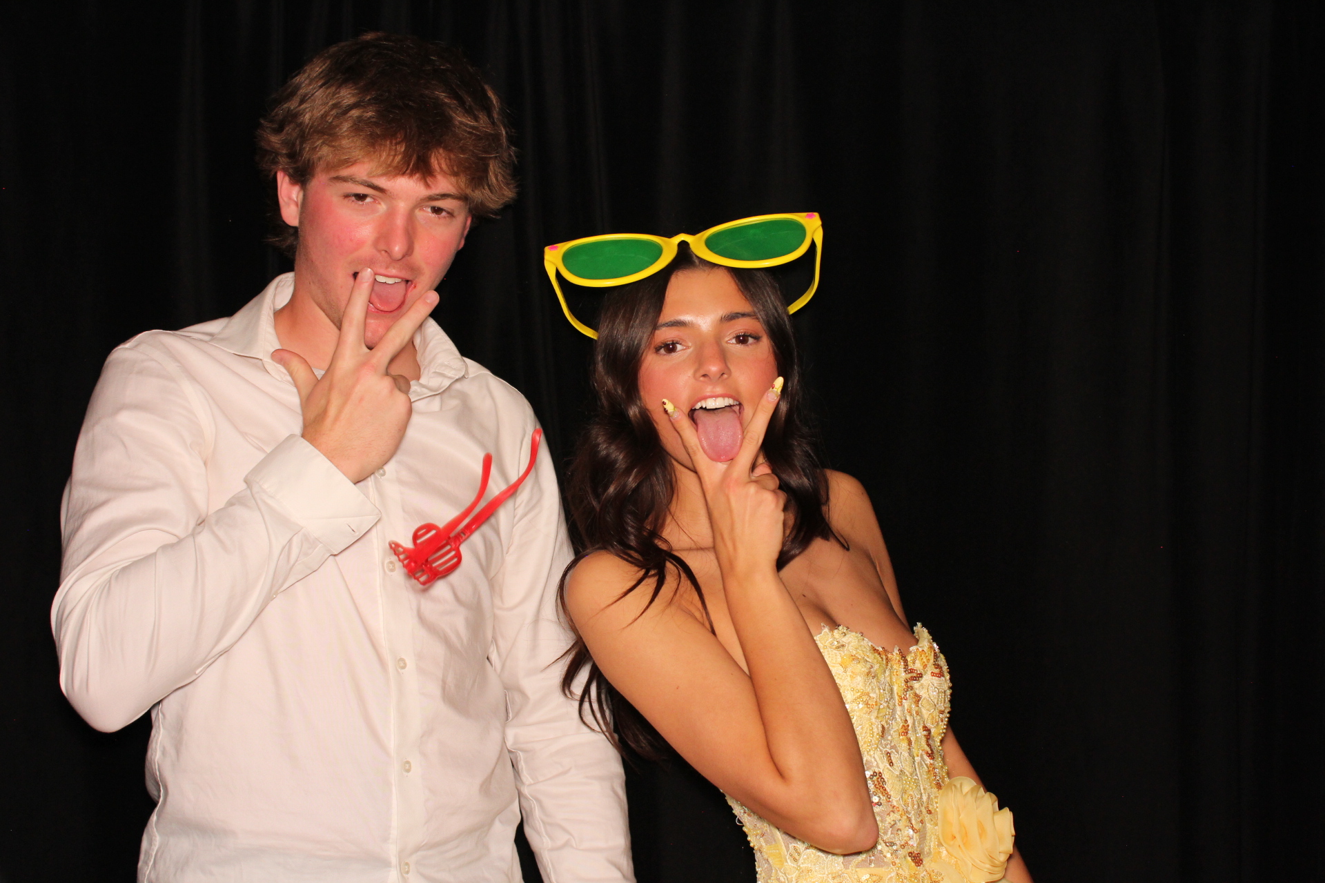 Batavia Prom | View more photos from the event at gallery.photoboothcincy.com/u/PhotoBoothCincy/Batavia-Prom