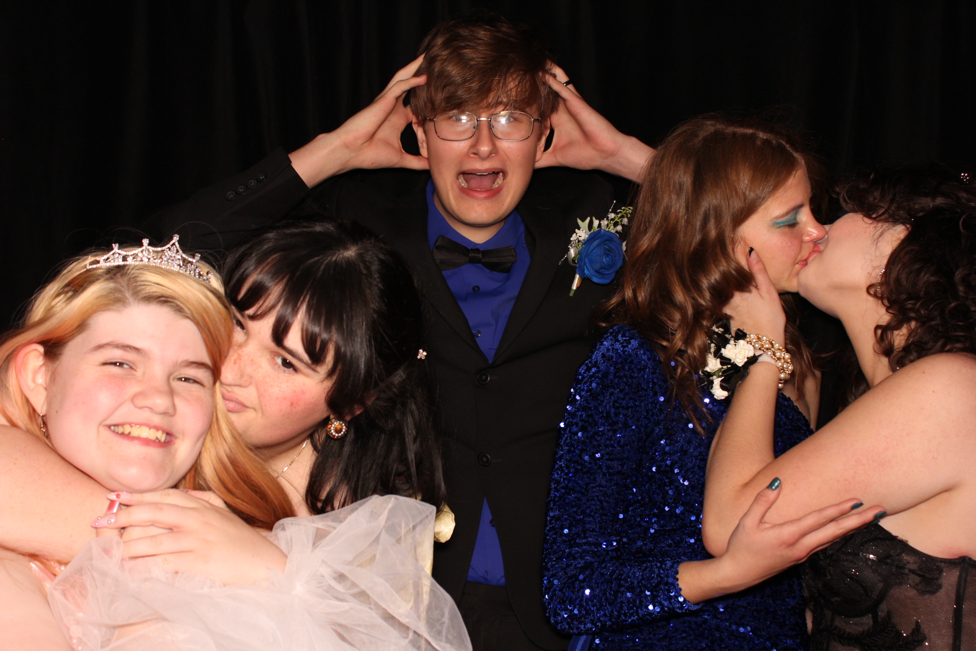 Batavia Prom | View more photos from the event at gallery.photoboothcincy.com/u/PhotoBoothCincy/Batavia-Prom