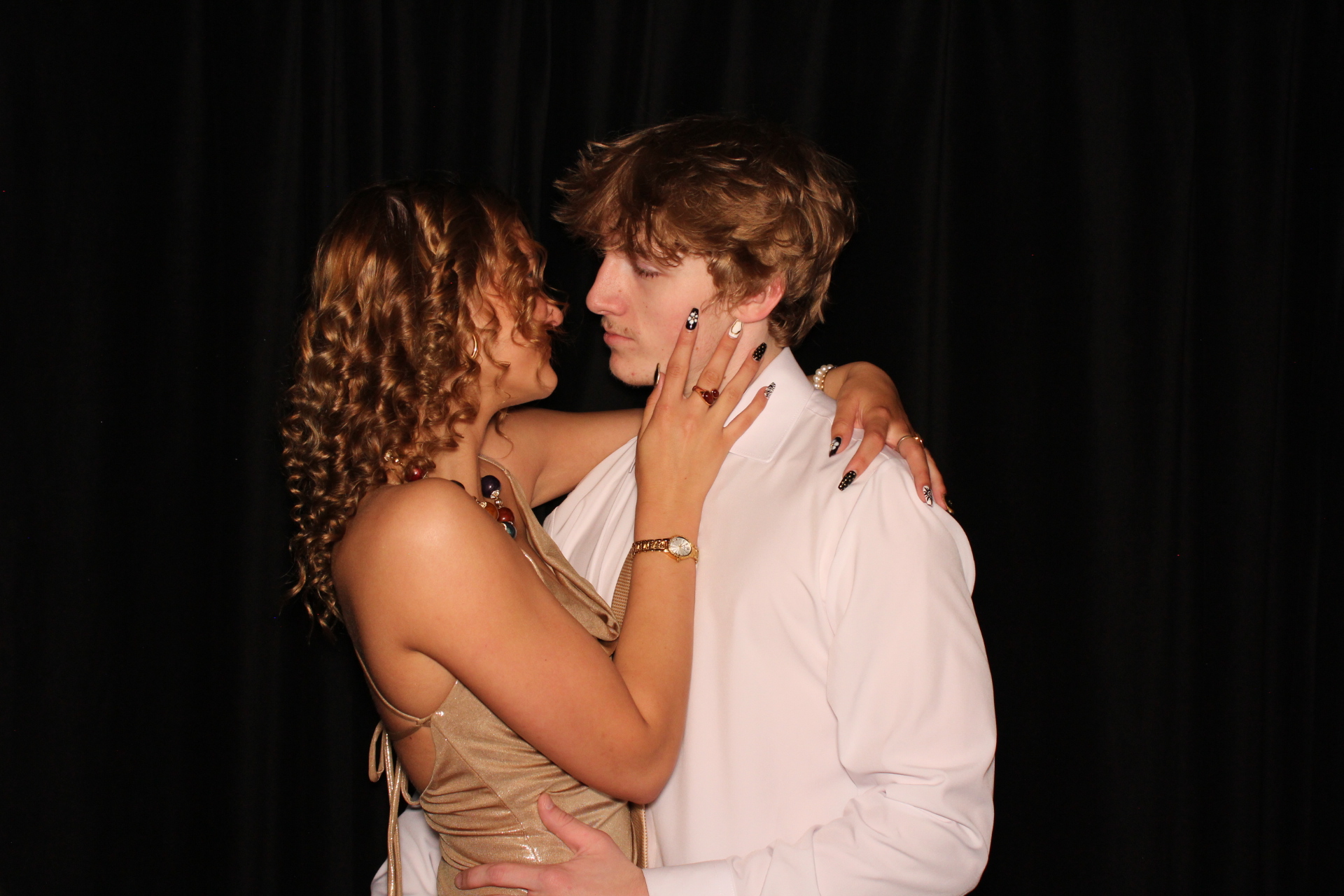 Batavia Prom | View more photos from the event at gallery.photoboothcincy.com/u/PhotoBoothCincy/Batavia-Prom