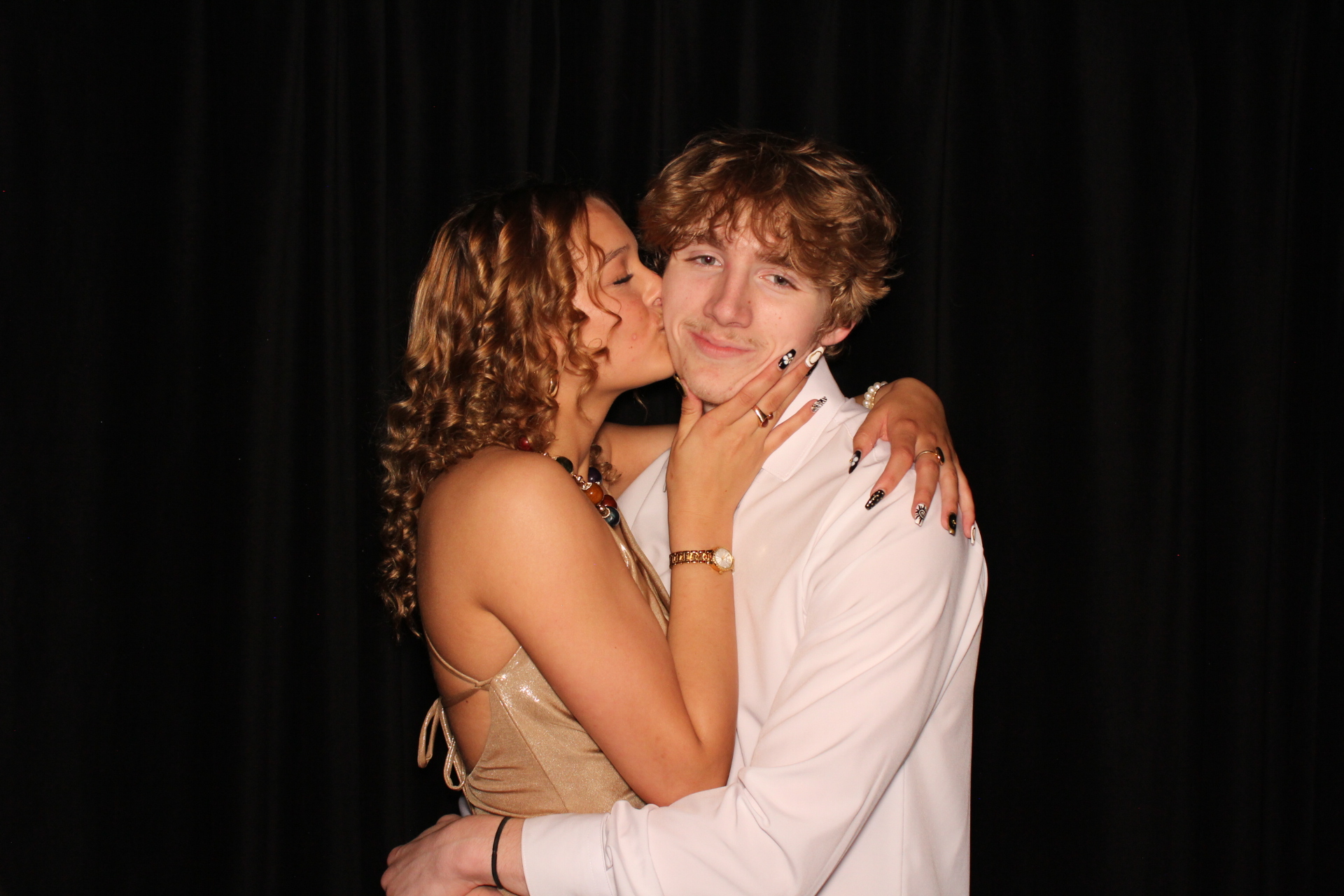Batavia Prom | View more photos from the event at gallery.photoboothcincy.com/u/PhotoBoothCincy/Batavia-Prom