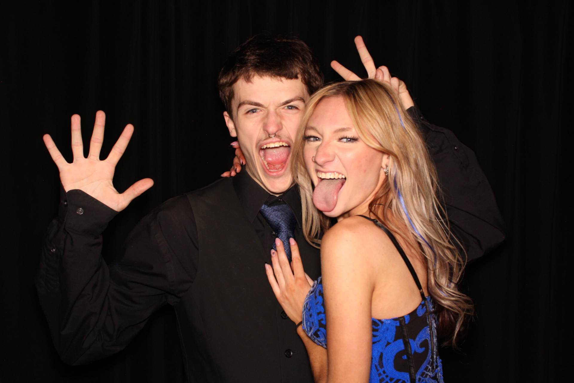 Batavia Prom | View more photos from the event at gallery.photoboothcincy.com/u/PhotoBoothCincy/Batavia-Prom