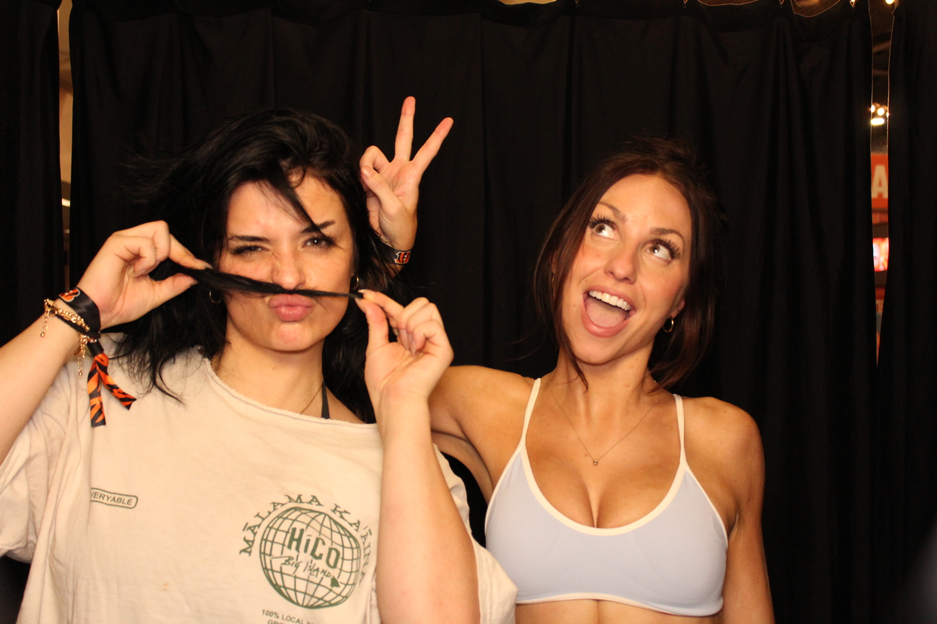 Bengals Yoga | View more photos from the event at gallery.photoboothcincy.com/u/PhotoBoothCincy/Bengals-Yoga