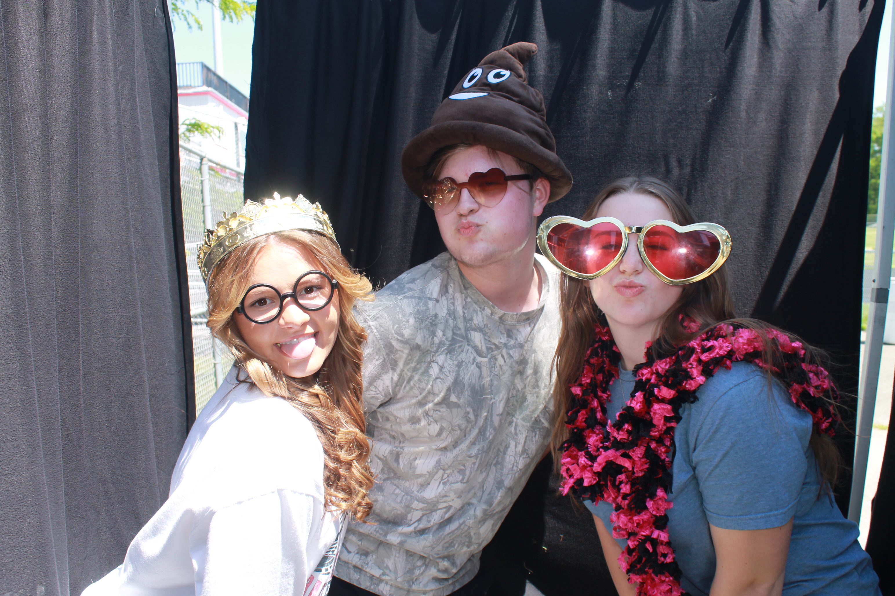 Bethel-Tate High School Senior Picnic | View more photos from the event at gallery.photoboothcincy.com/u/PhotoBoothCincy/Bethel-Tate-High-School-Senior-Picnic
