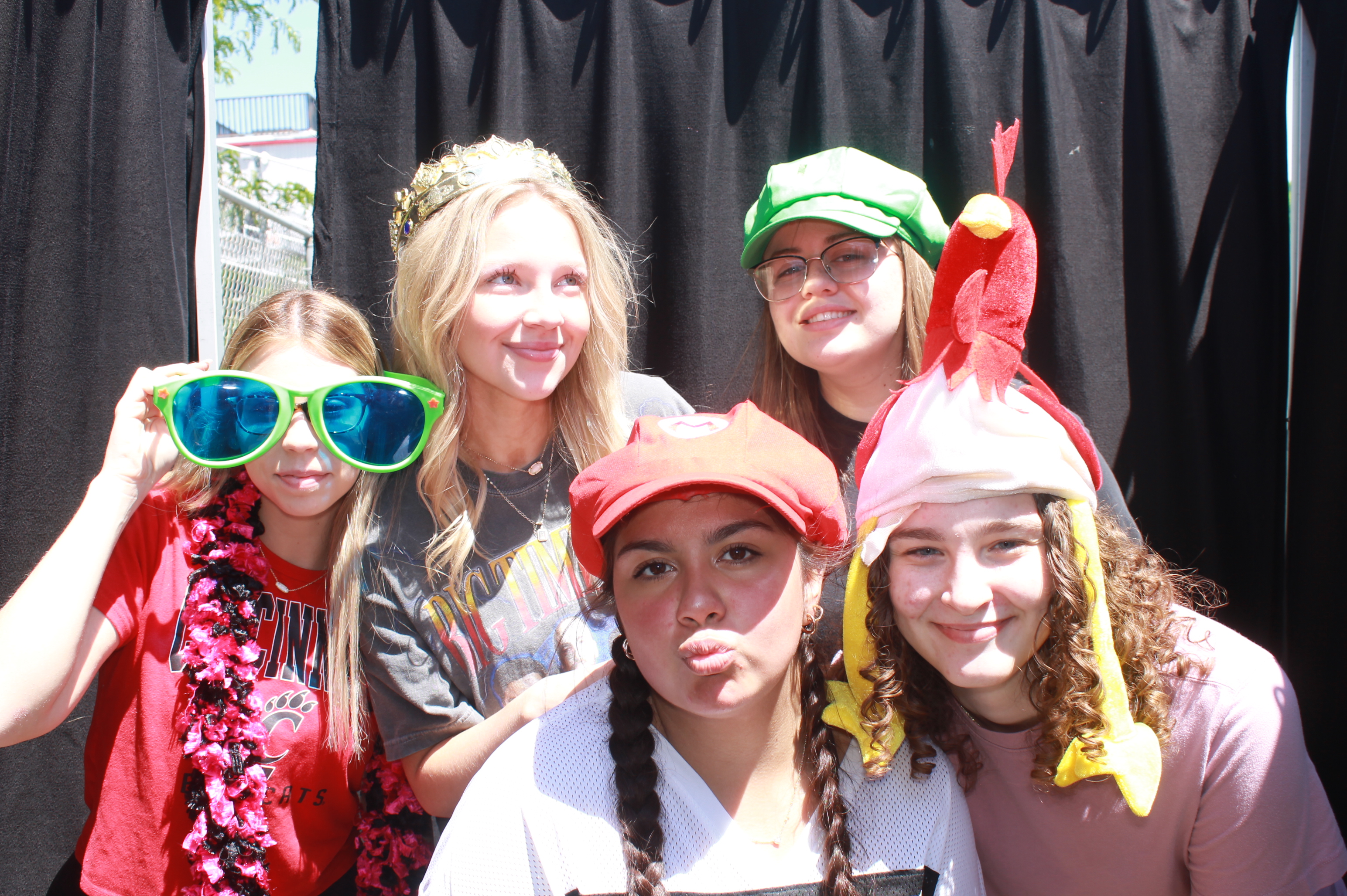 Bethel-Tate High School Senior Picnic | View more photos from the event at gallery.photoboothcincy.com/u/PhotoBoothCincy/Bethel-Tate-High-School-Senior-Picnic