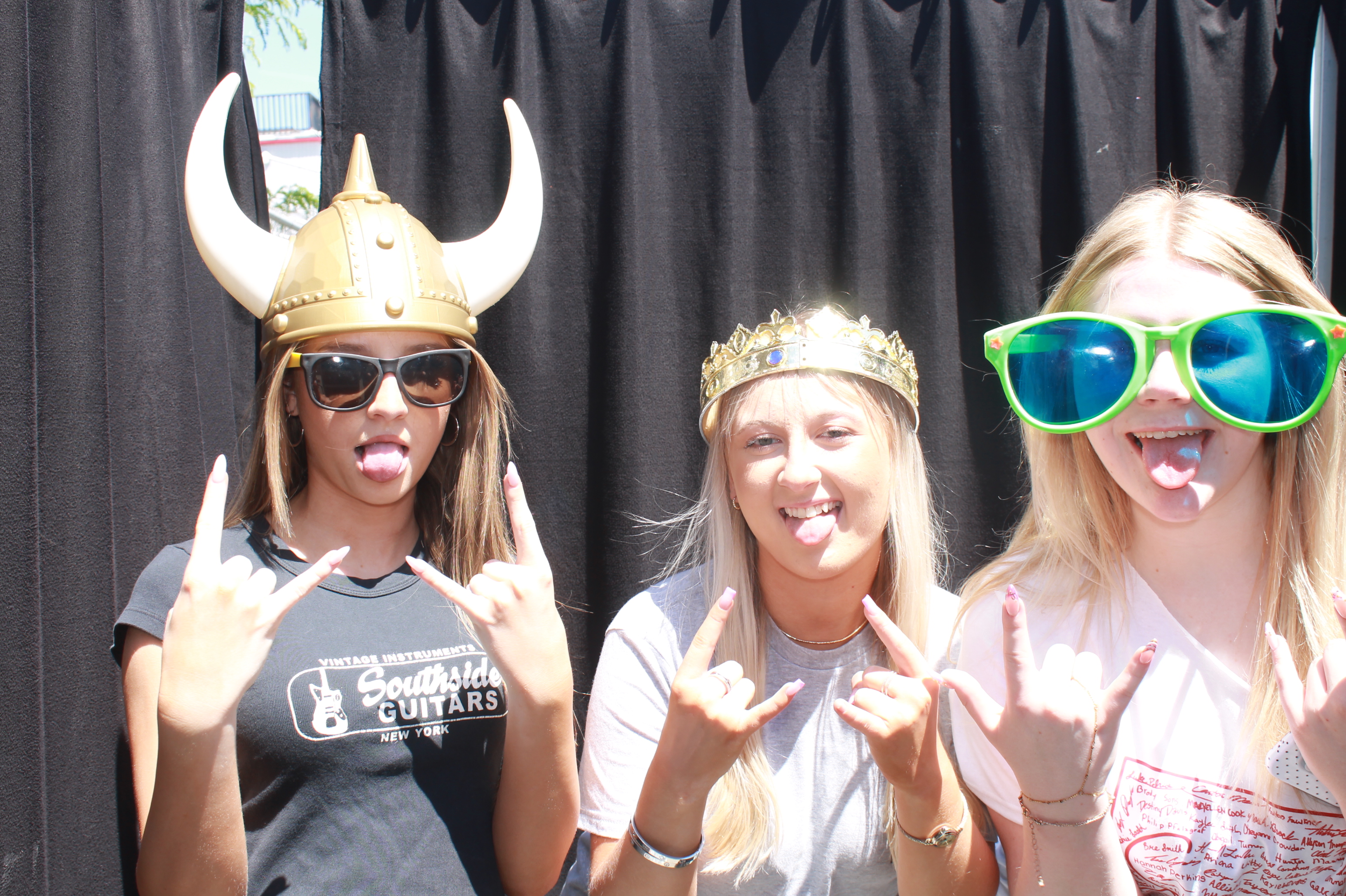 Bethel-Tate High School Senior Picnic | View more photos from the event at gallery.photoboothcincy.com/u/PhotoBoothCincy/Bethel-Tate-High-School-Senior-Picnic