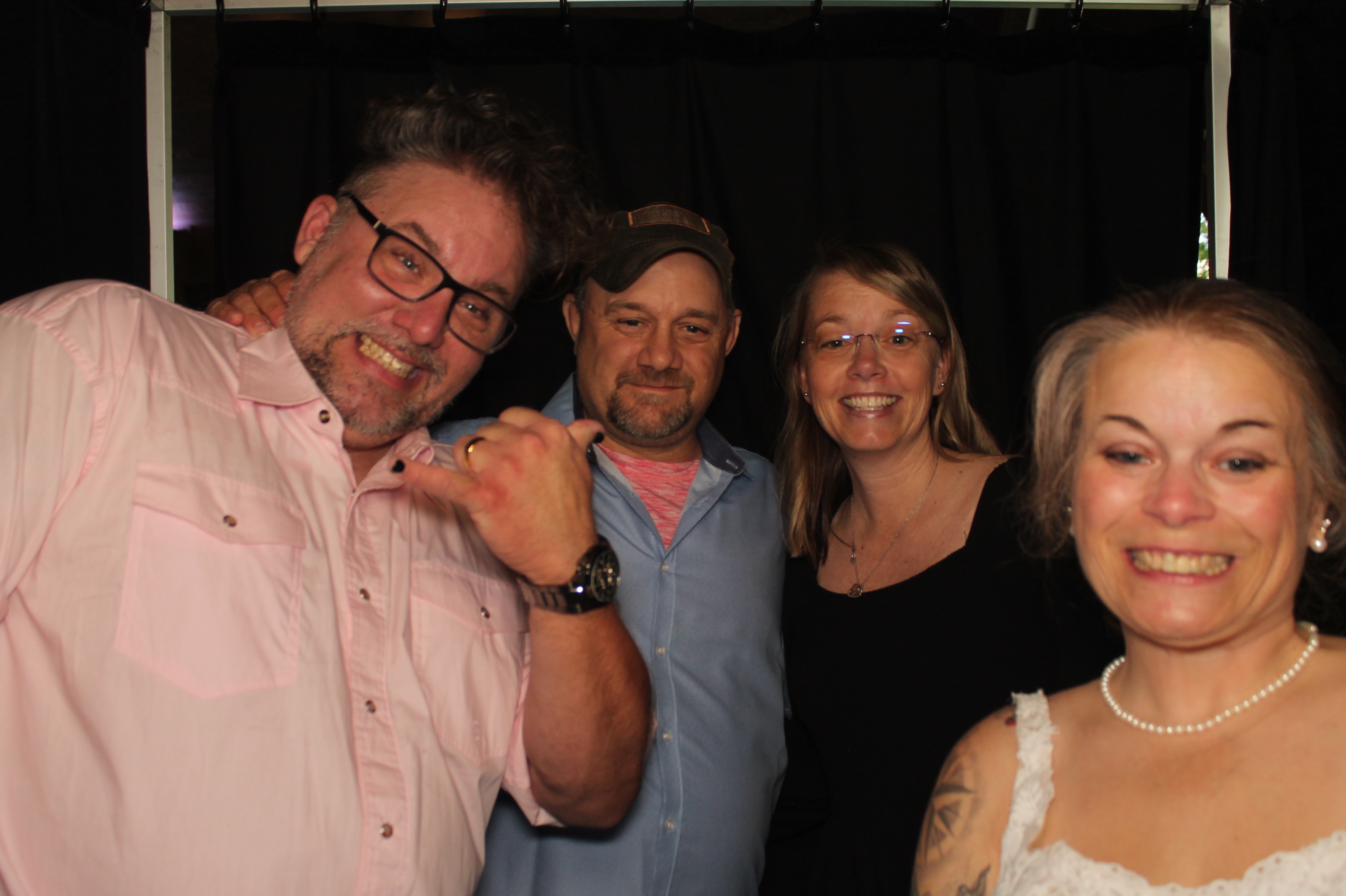 Bob & Cobb Reception | View more photos from the event at gallery.photoboothcincy.com/u/PhotoBoothCincy/Bob-Cobb-Reception