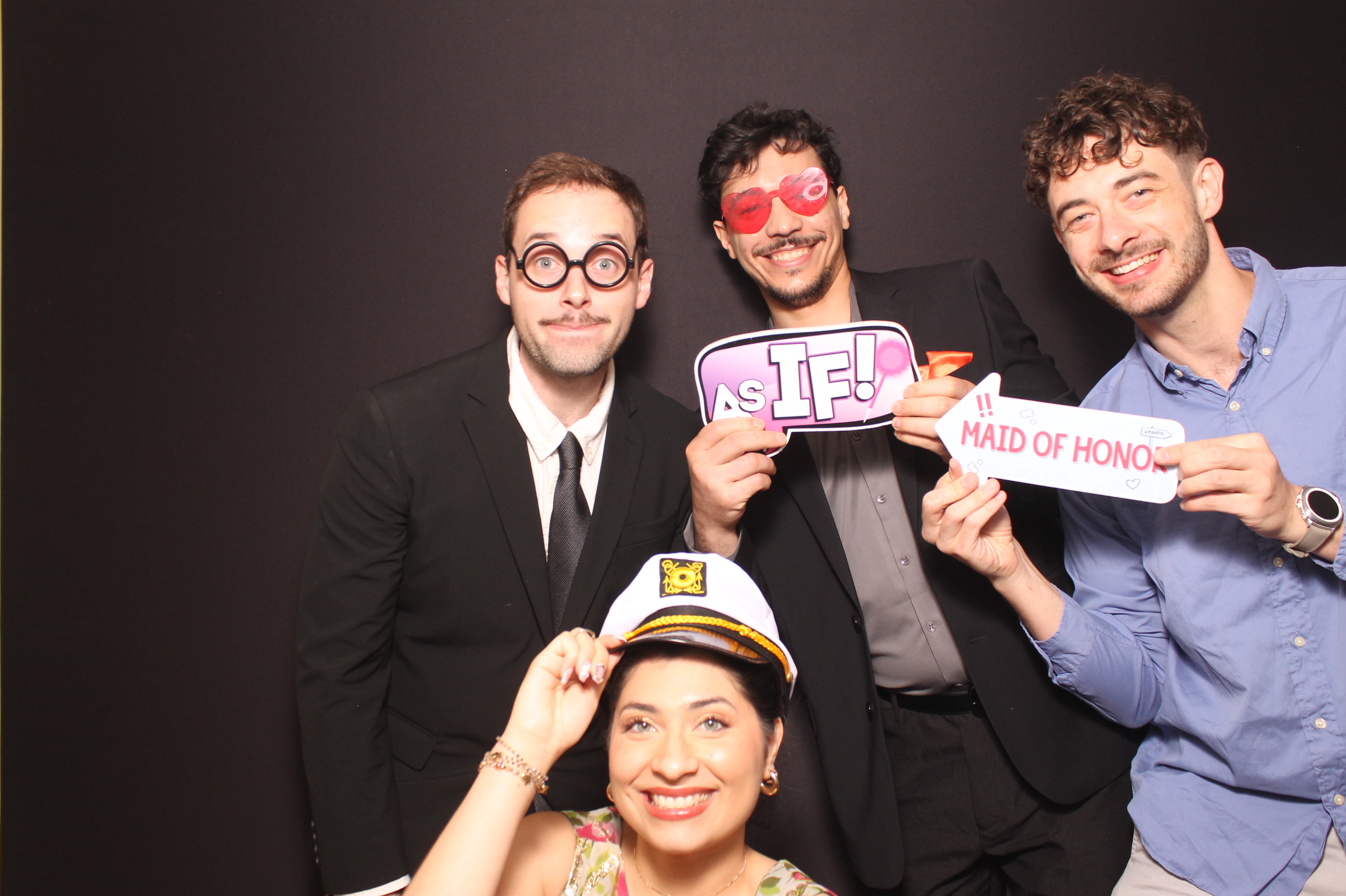 Brittany & Noah Reception | View more photos from the event at gallery.photoboothcincy.com/u/PhotoBoothCincy/Brittany-Noah-Reception