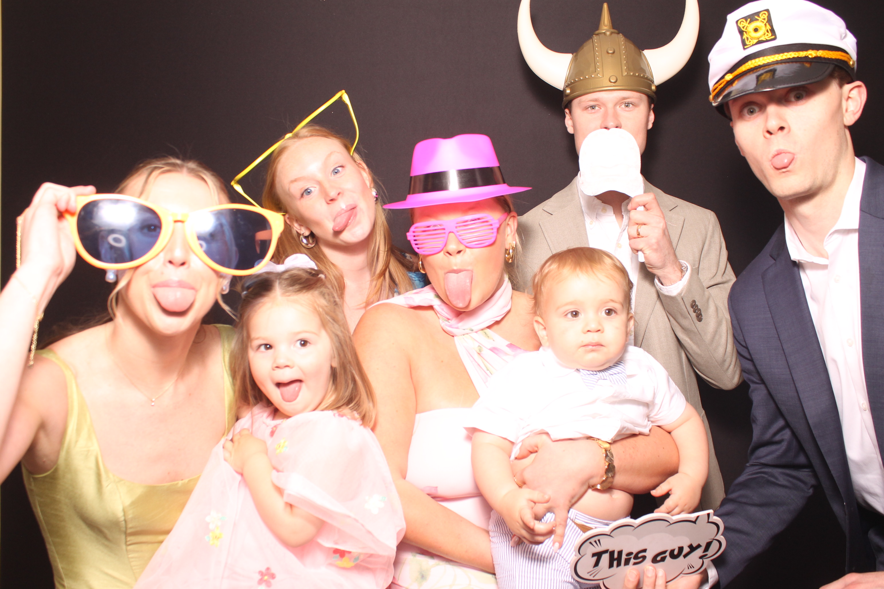 Brittany & Noah Reception | View more photos from the event at gallery.photoboothcincy.com/u/PhotoBoothCincy/Brittany-Noah-Reception