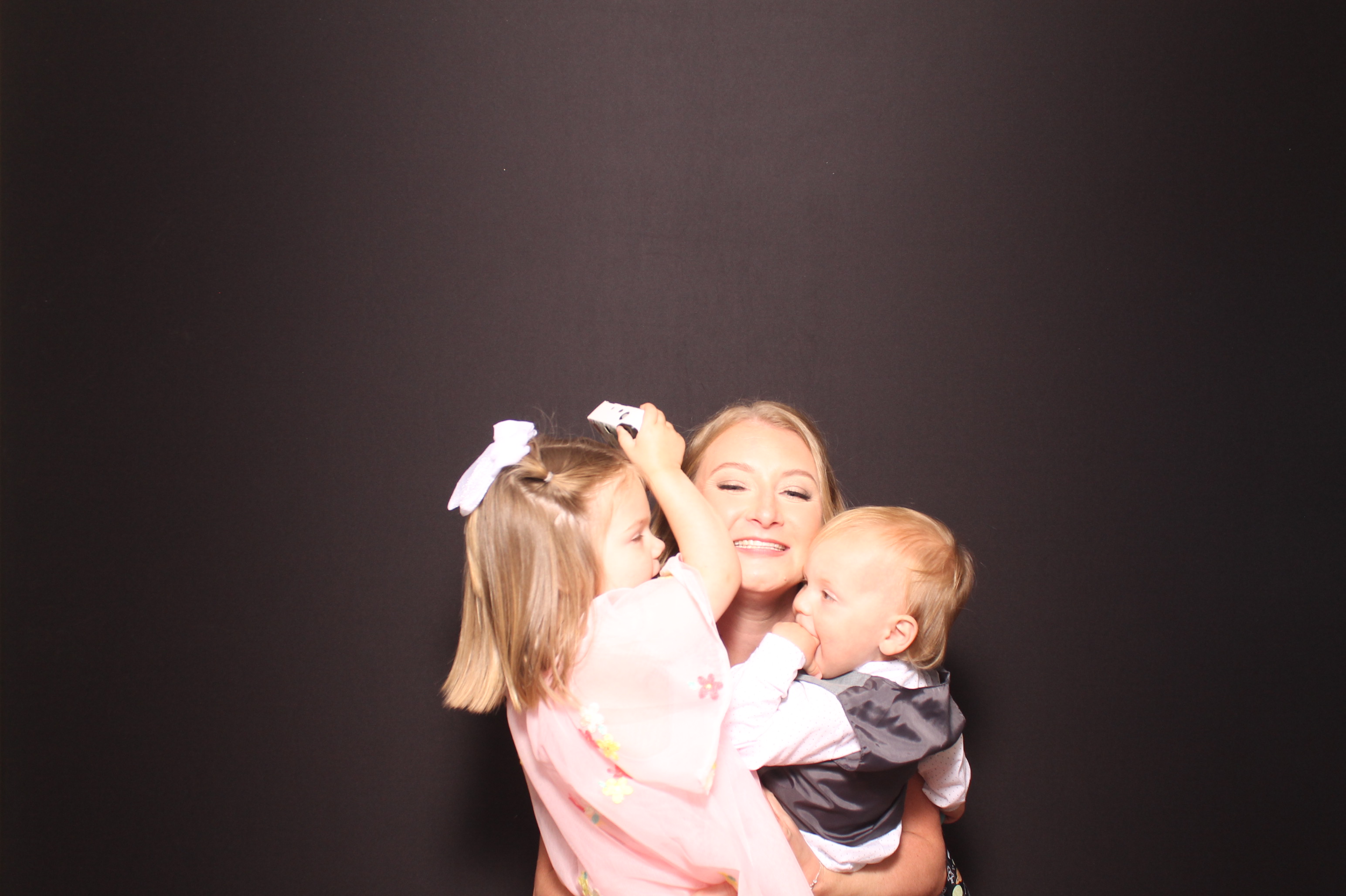 Brittany & Noah Reception | View more photos from the event at gallery.photoboothcincy.com/u/PhotoBoothCincy/Brittany-Noah-Reception