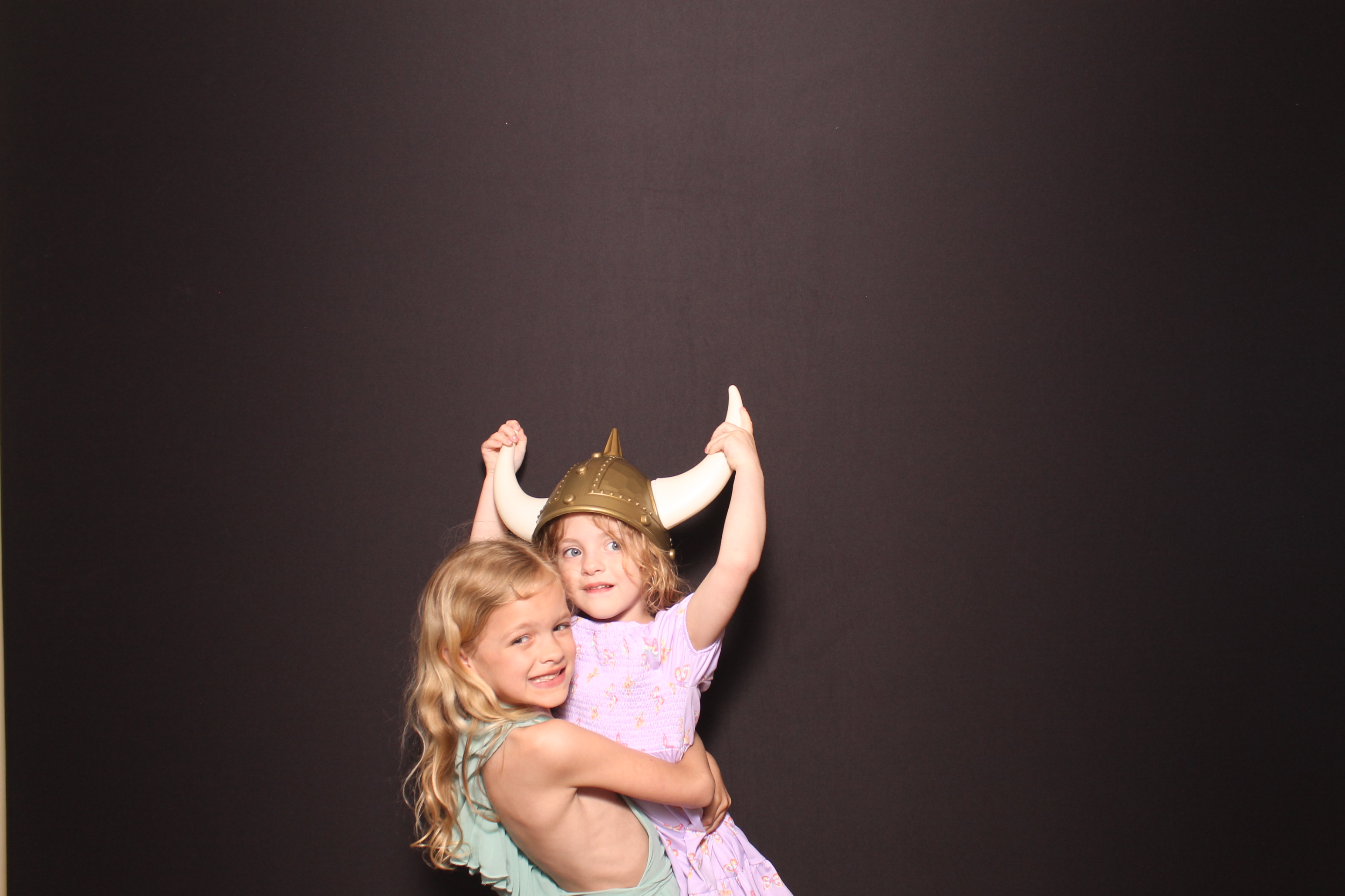 Brittany & Noah Reception | View more photos from the event at gallery.photoboothcincy.com/u/PhotoBoothCincy/Brittany-Noah-Reception