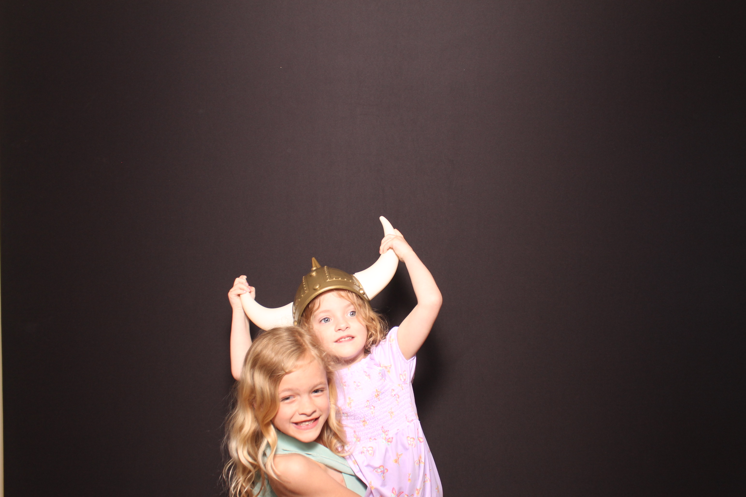Brittany & Noah Reception | View more photos from the event at gallery.photoboothcincy.com/u/PhotoBoothCincy/Brittany-Noah-Reception