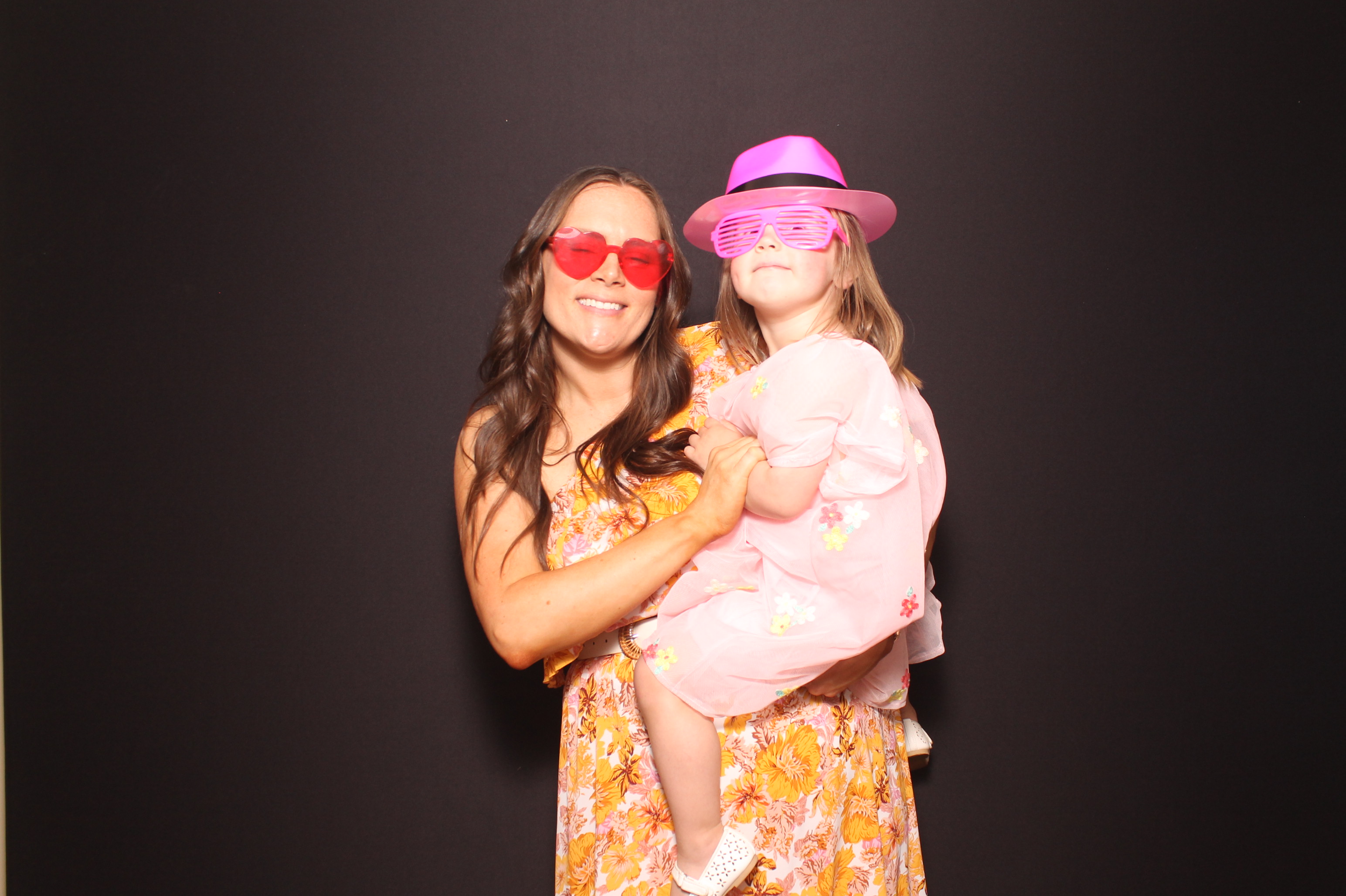 Brittany & Noah Reception | View more photos from the event at gallery.photoboothcincy.com/u/PhotoBoothCincy/Brittany-Noah-Reception