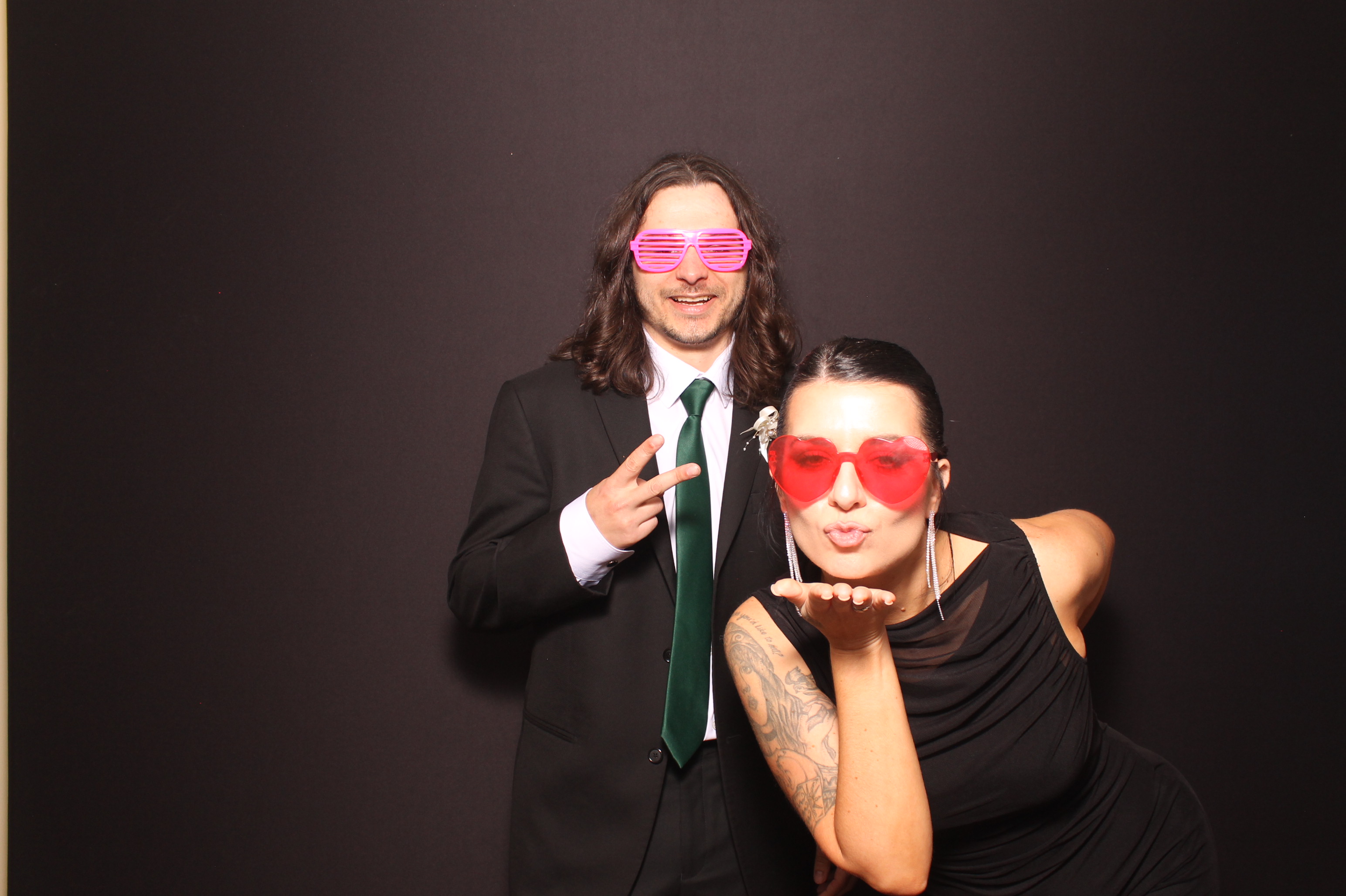 Brittany & Noah Reception | View more photos from the event at gallery.photoboothcincy.com/u/PhotoBoothCincy/Brittany-Noah-Reception