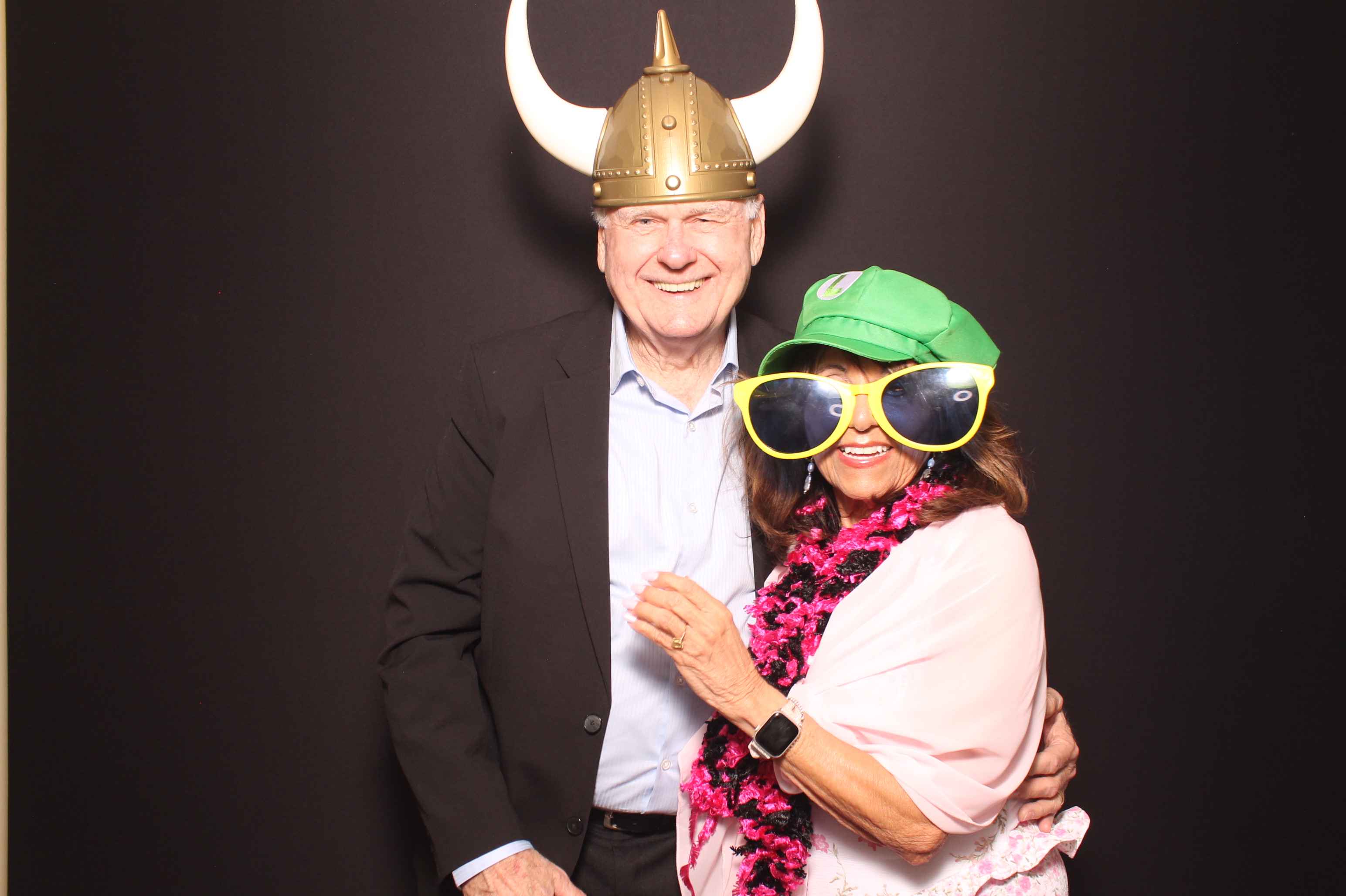 Brittany & Noah Reception | View more photos from the event at gallery.photoboothcincy.com/u/PhotoBoothCincy/Brittany-Noah-Reception