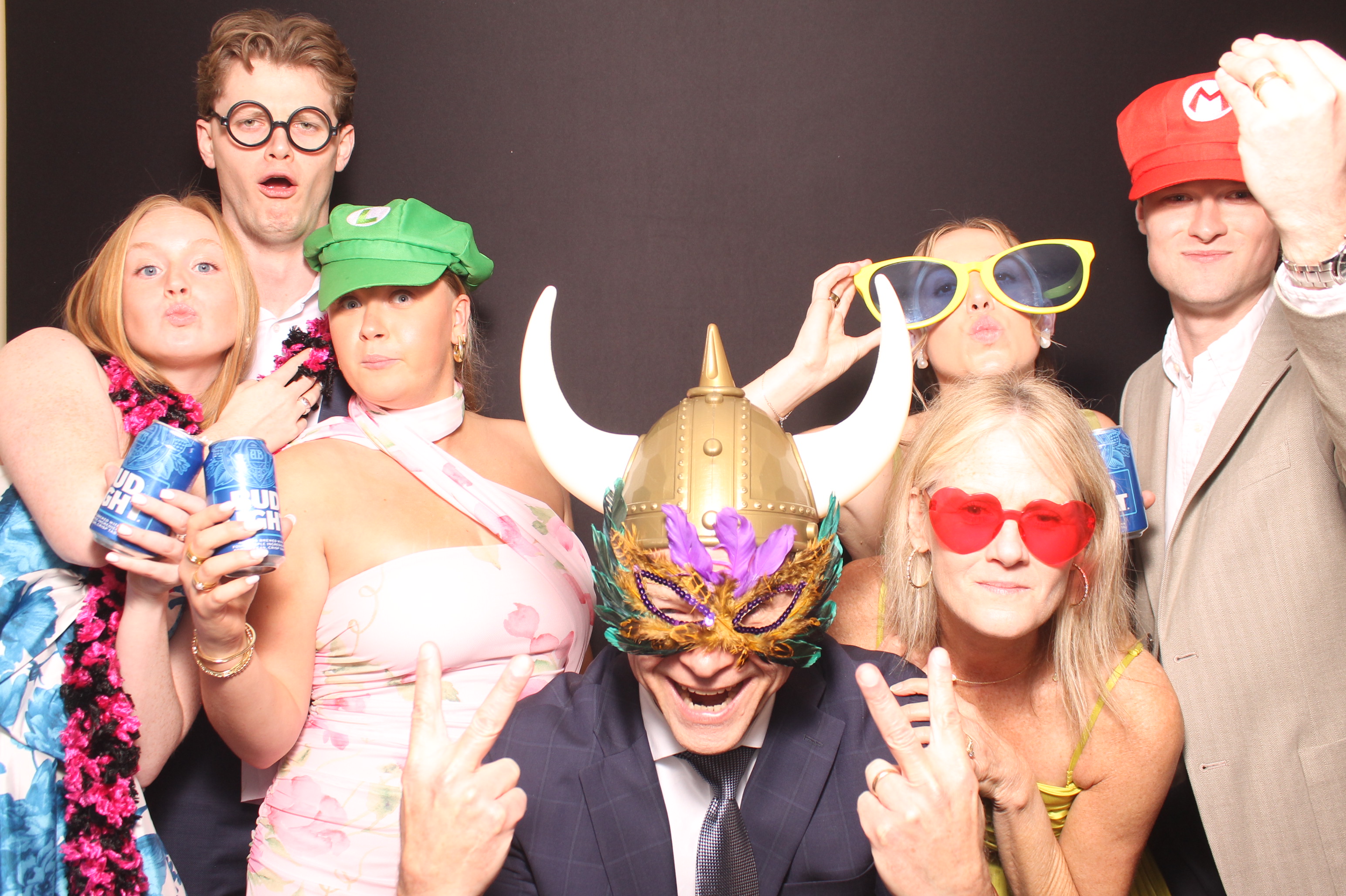 Brittany & Noah Reception | View more photos from the event at gallery.photoboothcincy.com/u/PhotoBoothCincy/Brittany-Noah-Reception