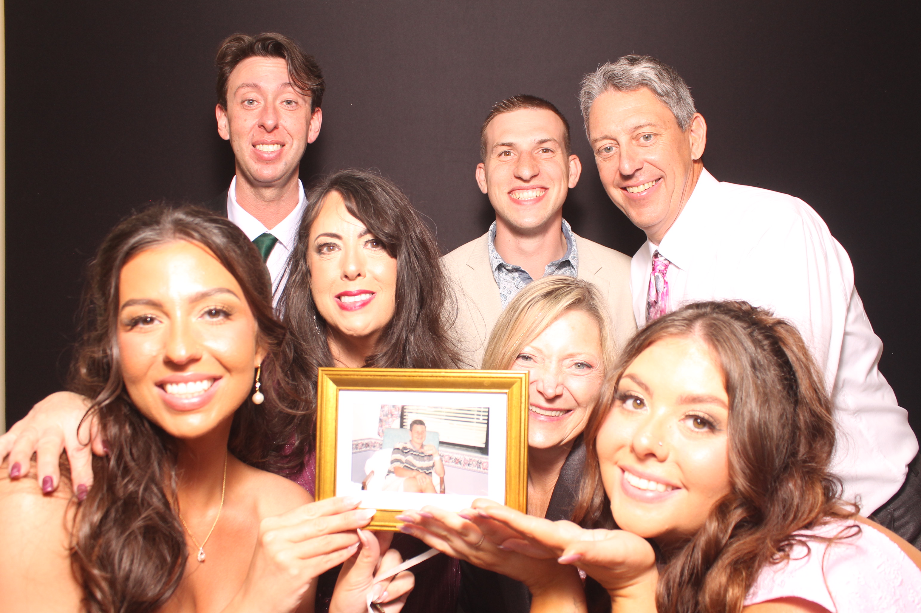 Brittany & Noah Reception | View more photos from the event at gallery.photoboothcincy.com/u/PhotoBoothCincy/Brittany-Noah-Reception