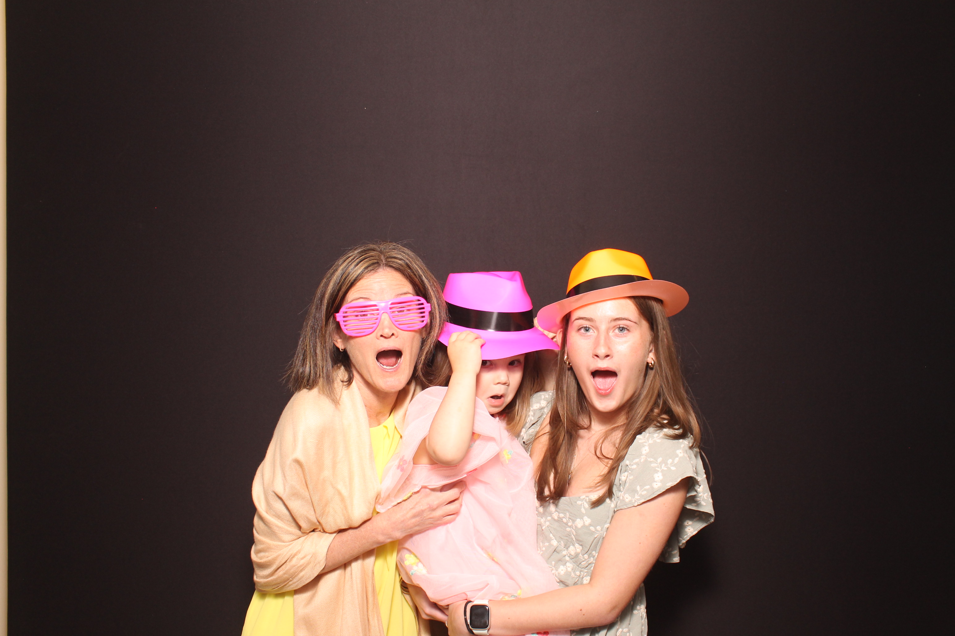 Brittany & Noah Reception | View more photos from the event at gallery.photoboothcincy.com/u/PhotoBoothCincy/Brittany-Noah-Reception
