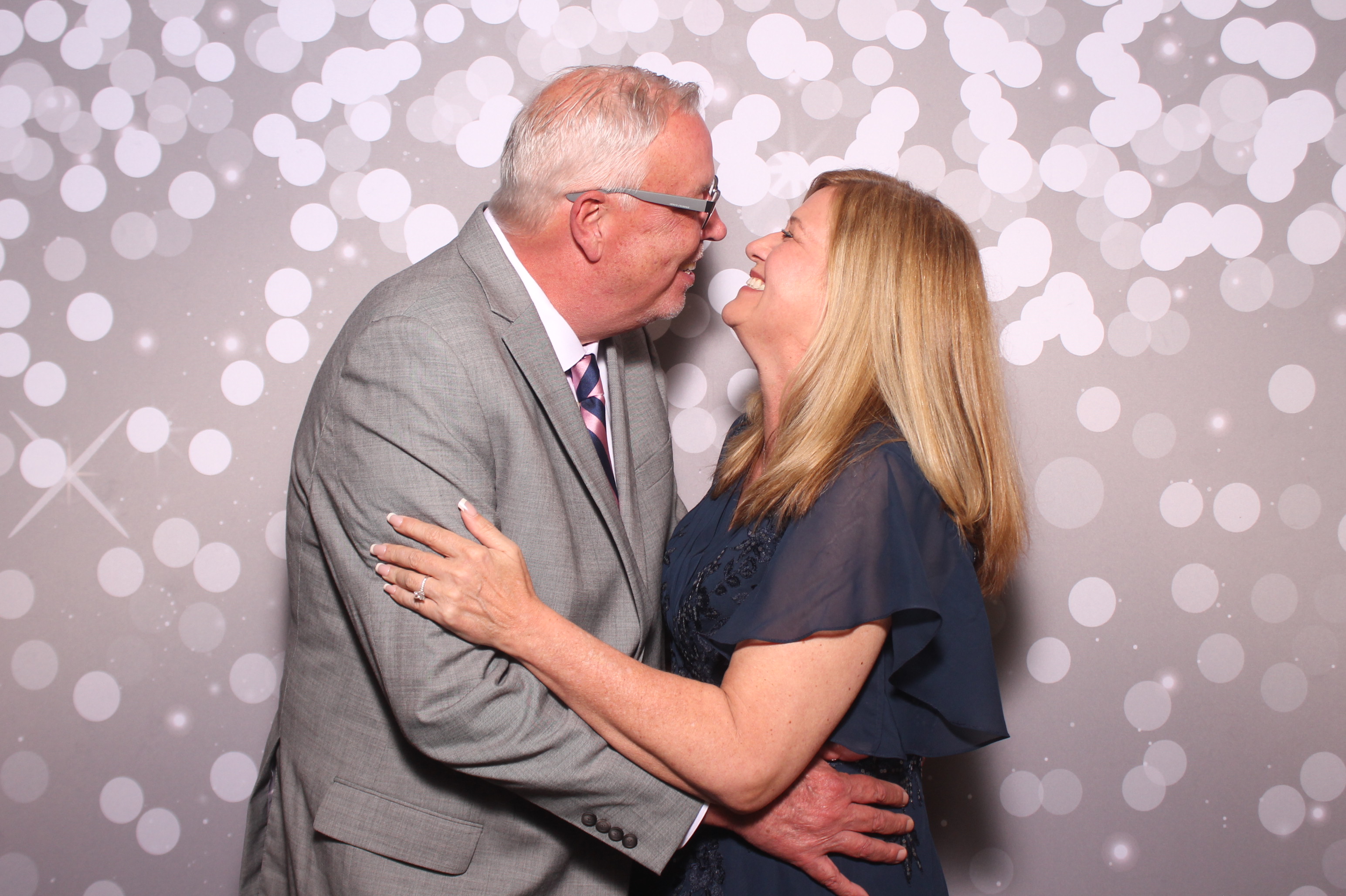 Brittany and KJ's Wedding!! | View more photos from the event at gallery.photoboothcincy.com/u/PhotoBoothCincy/Brittany-and-KJs-Wedding