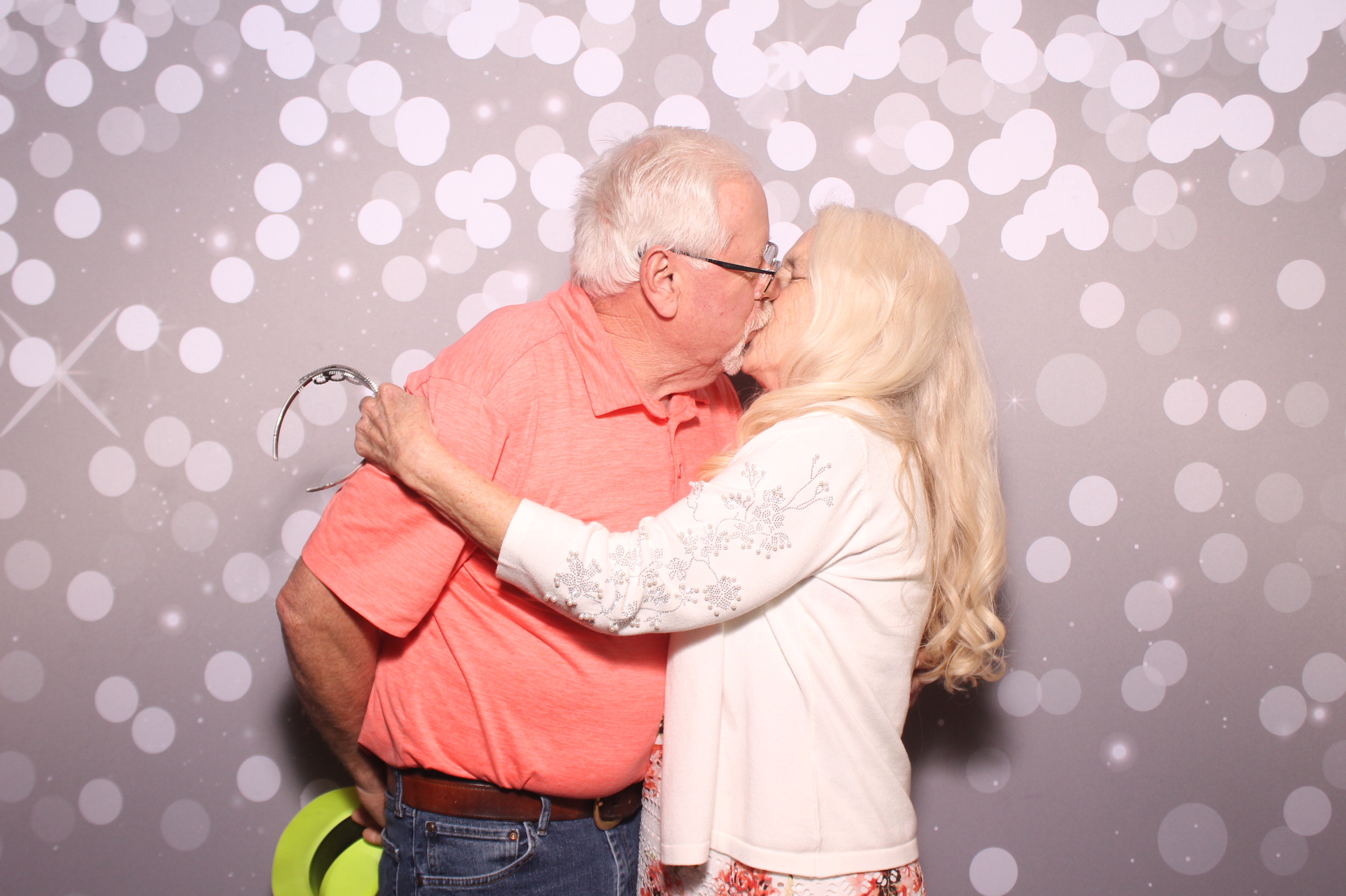 Brittany and KJ's Wedding!! | View more photos from the event at gallery.photoboothcincy.com/u/PhotoBoothCincy/Brittany-and-KJs-Wedding