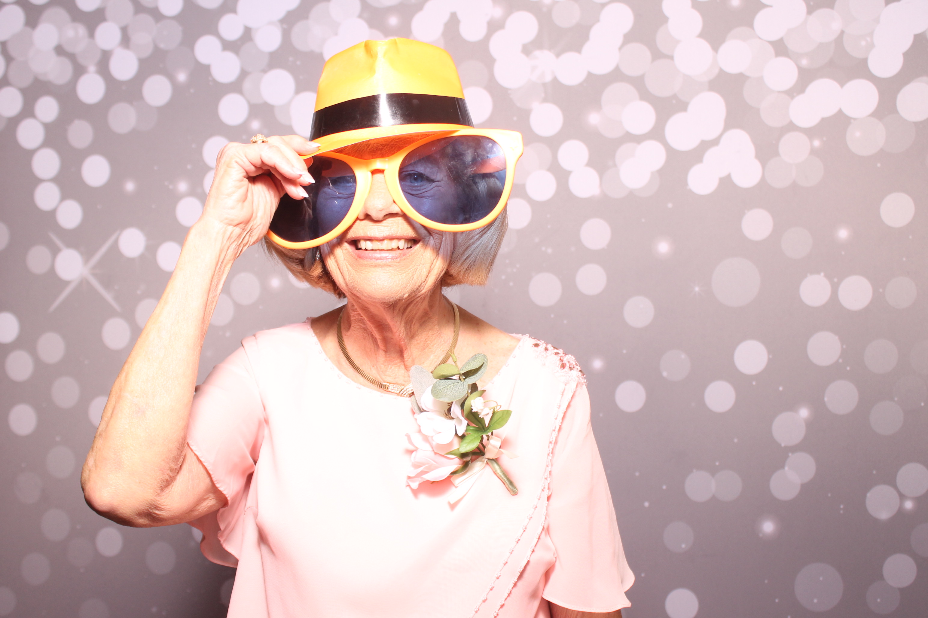 Brittany and KJ's Wedding!! | View more photos from the event at gallery.photoboothcincy.com/u/PhotoBoothCincy/Brittany-and-KJs-Wedding