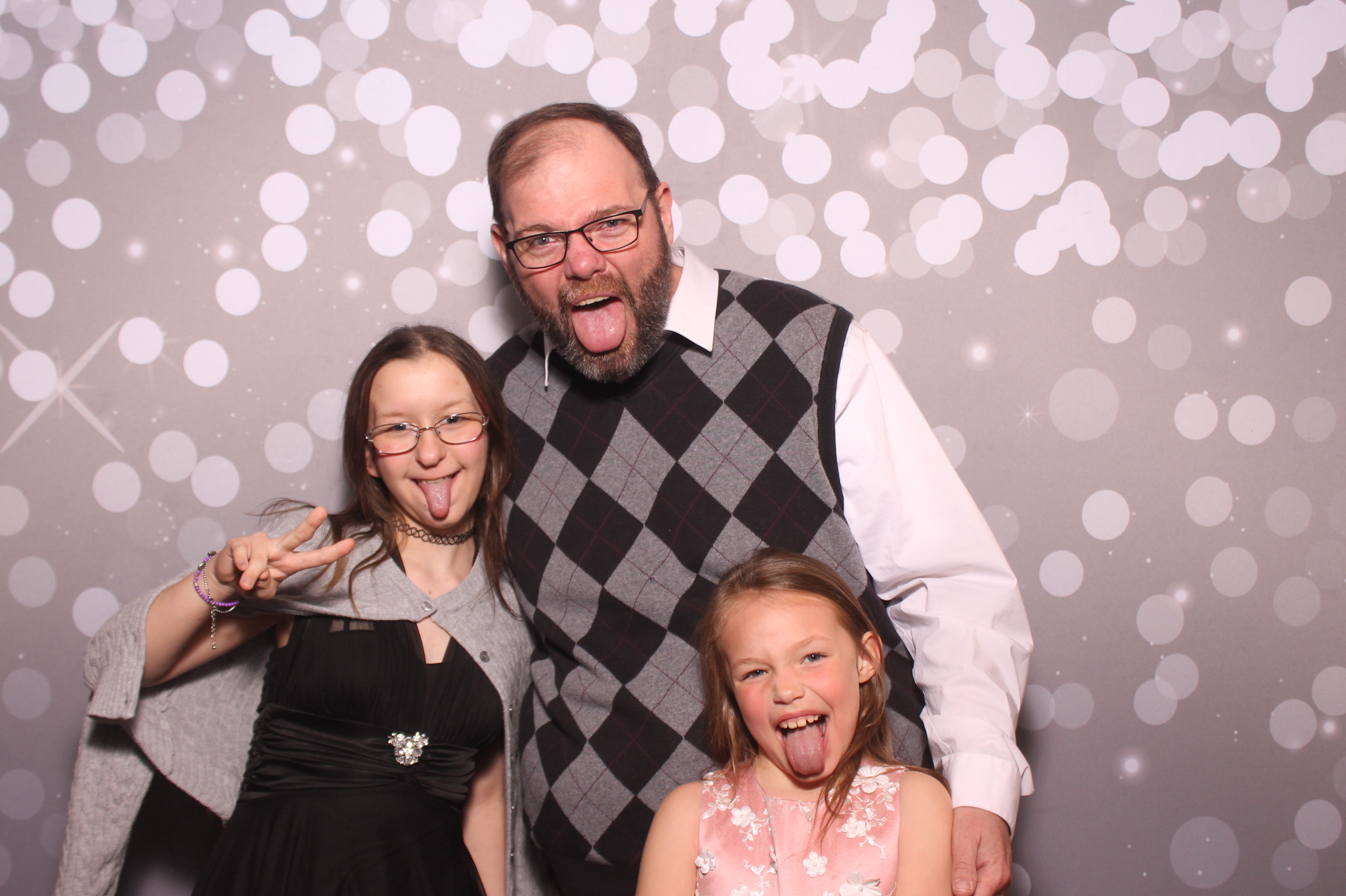 Brittany and KJ's Wedding!! | View more photos from the event at gallery.photoboothcincy.com/u/PhotoBoothCincy/Brittany-and-KJs-Wedding