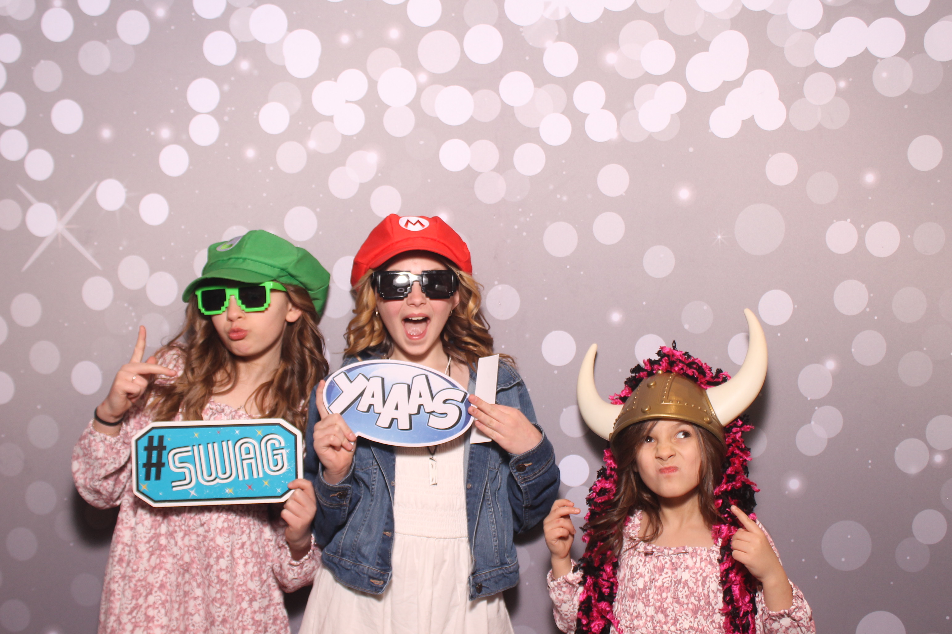 Brittany and KJ's Wedding!! | View more photos from the event at gallery.photoboothcincy.com/u/PhotoBoothCincy/Brittany-and-KJs-Wedding