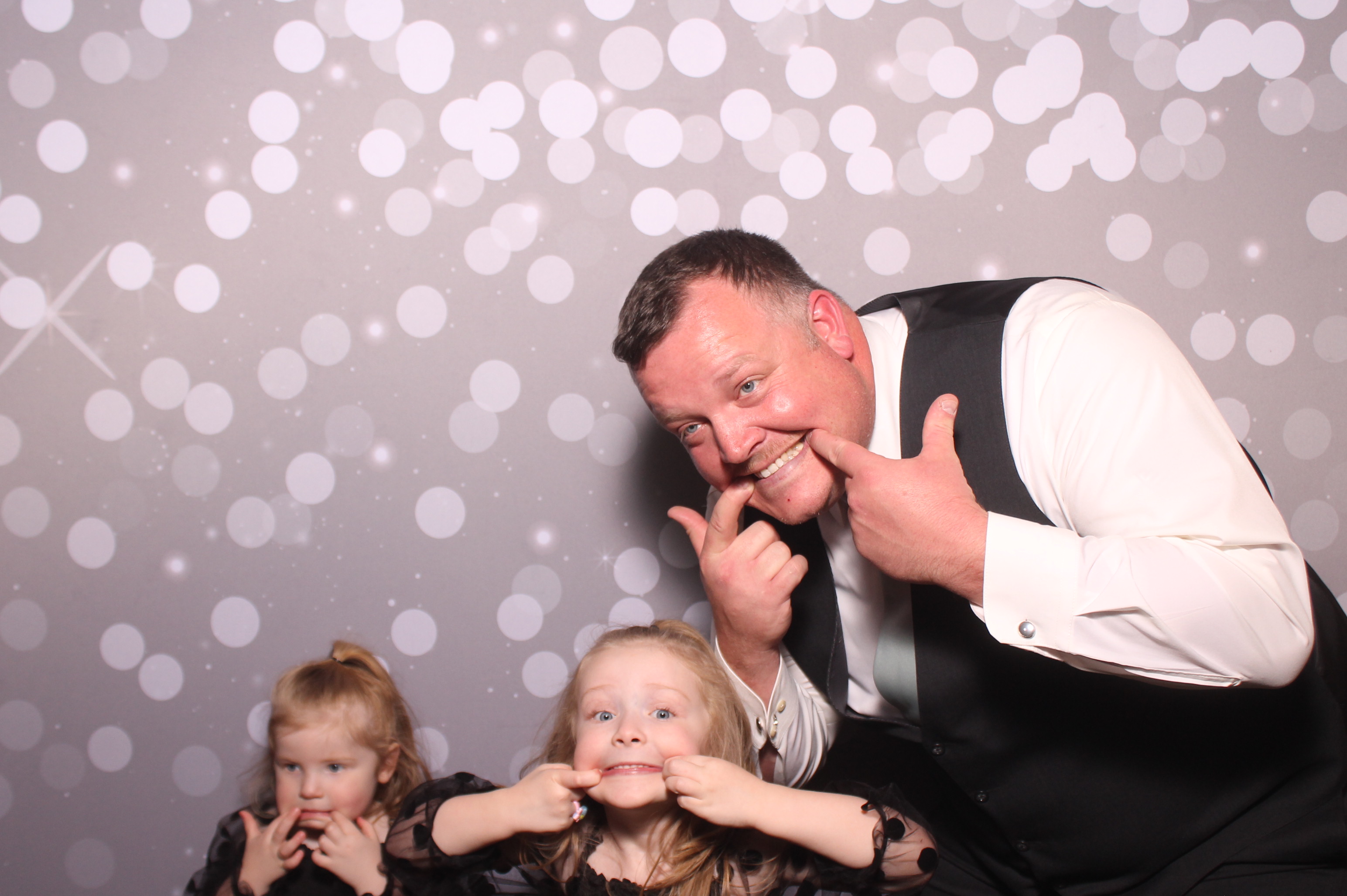 Brittany and KJ's Wedding!! | View more photos from the event at gallery.photoboothcincy.com/u/PhotoBoothCincy/Brittany-and-KJs-Wedding