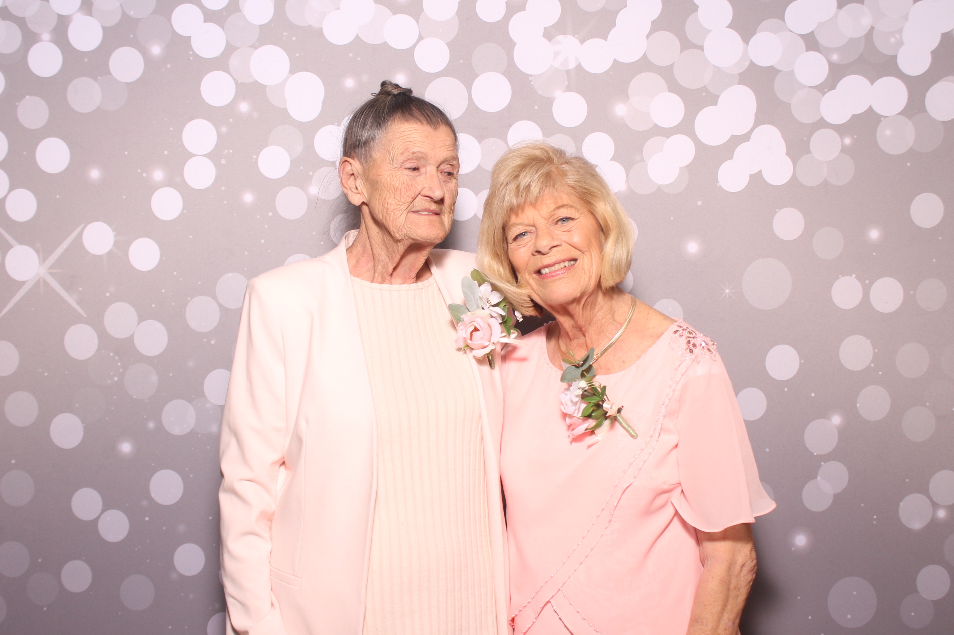 Brittany and KJ's Wedding!! | View more photos from the event at gallery.photoboothcincy.com/u/PhotoBoothCincy/Brittany-and-KJs-Wedding