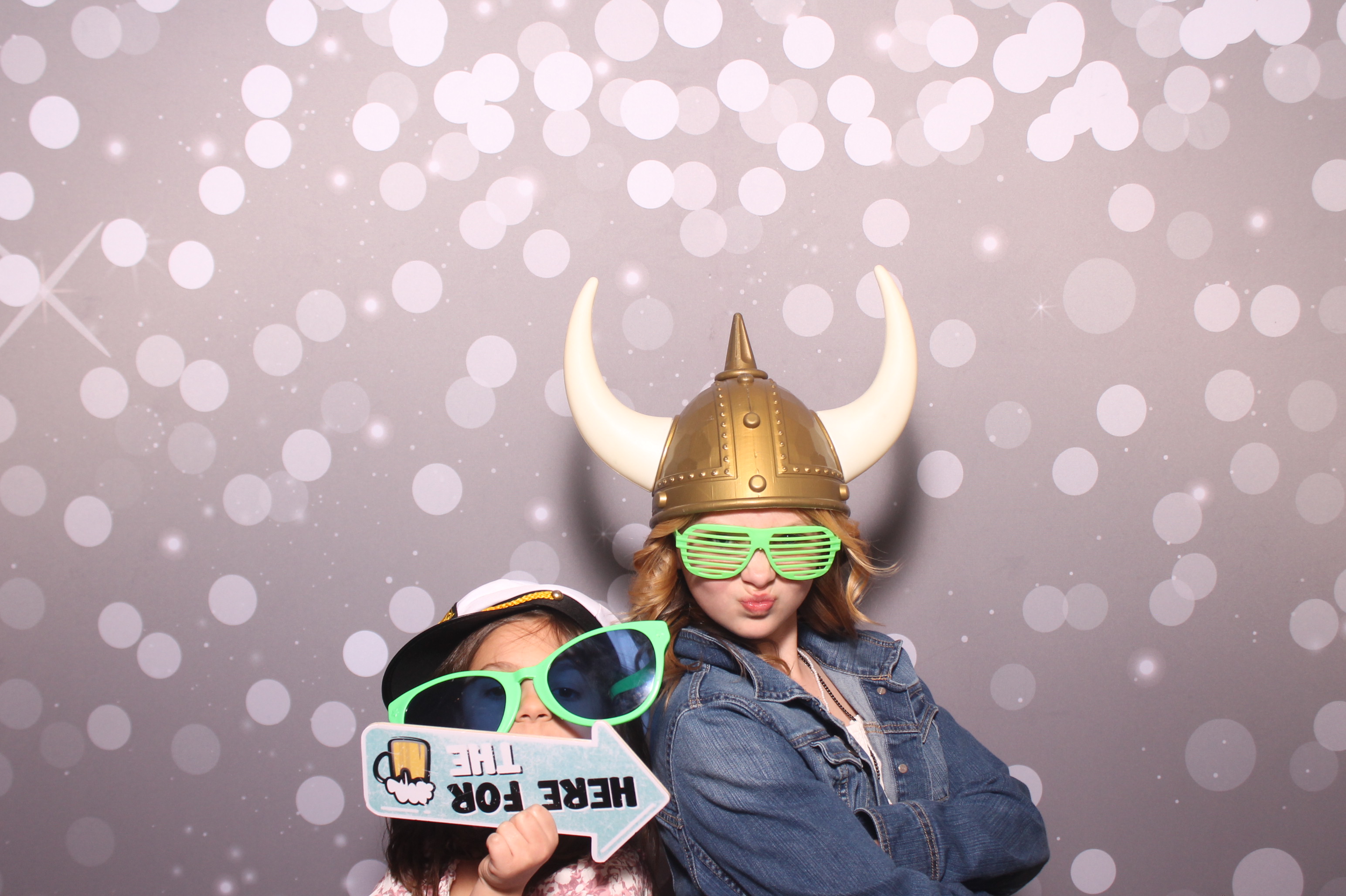 Brittany and KJ's Wedding!! | View more photos from the event at gallery.photoboothcincy.com/u/PhotoBoothCincy/Brittany-and-KJs-Wedding