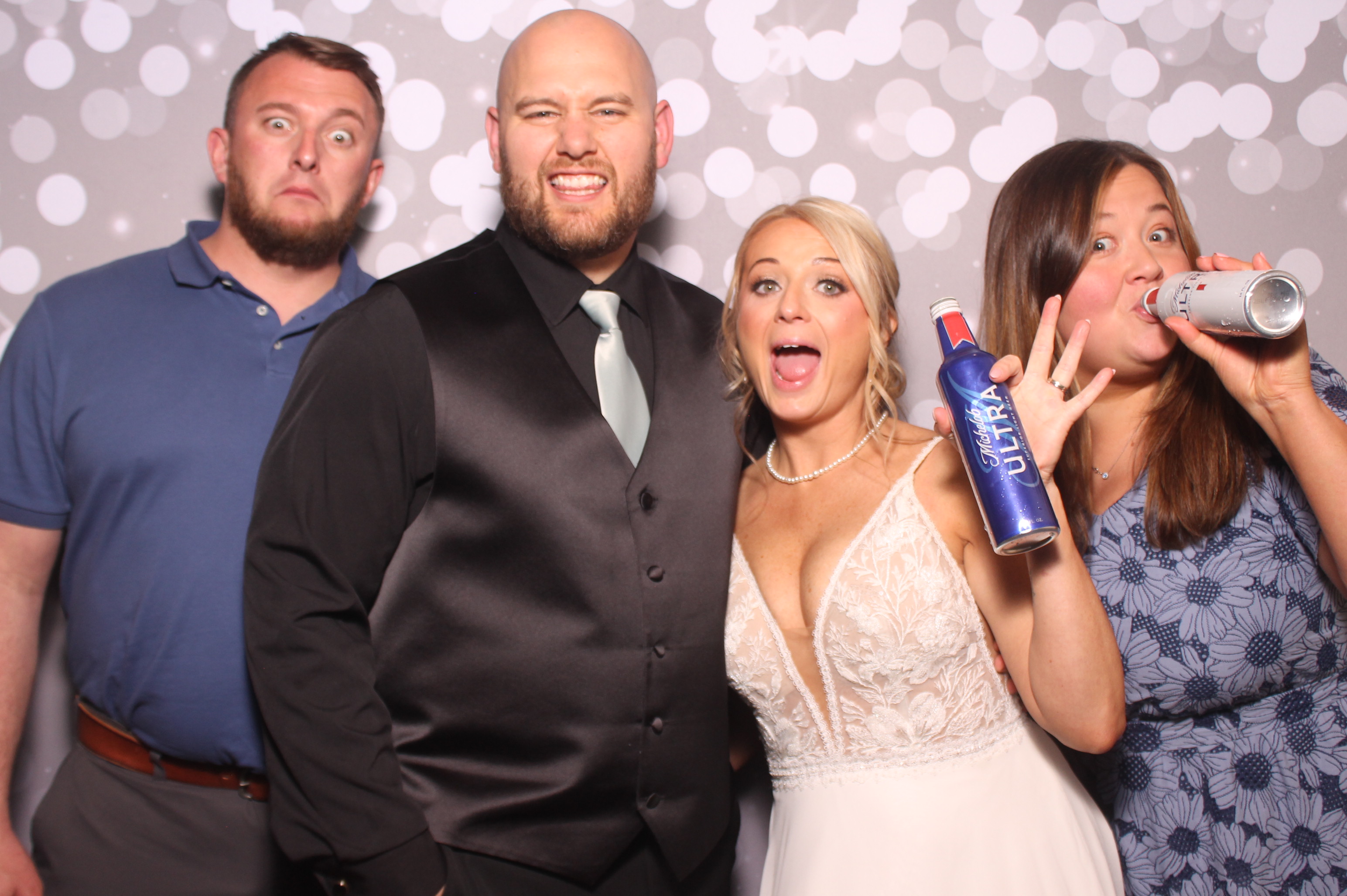 Brittany and KJ's Wedding!! | View more photos from the event at gallery.photoboothcincy.com/u/PhotoBoothCincy/Brittany-and-KJs-Wedding