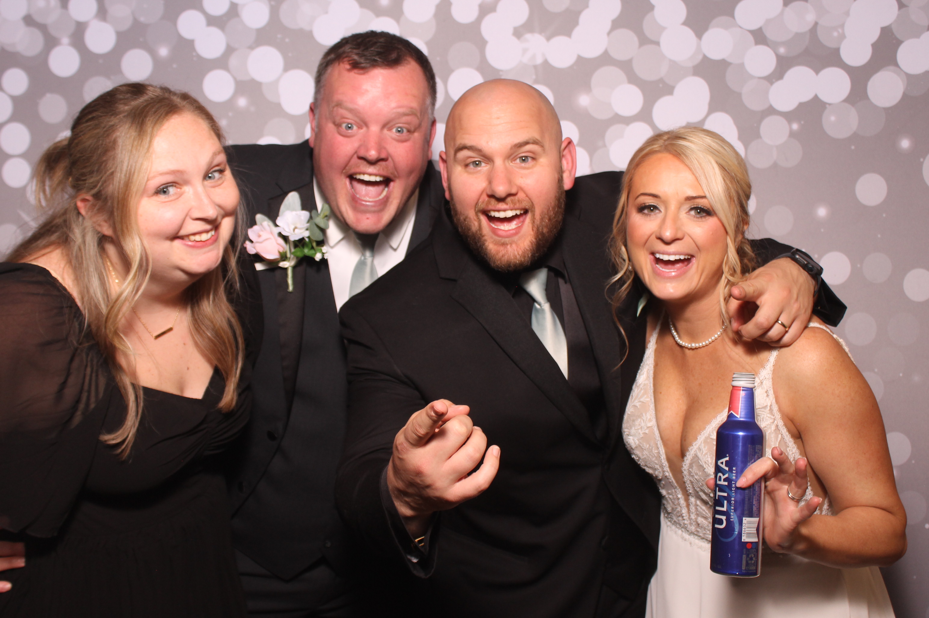 Brittany and KJ's Wedding!! | View more photos from the event at gallery.photoboothcincy.com/u/PhotoBoothCincy/Brittany-and-KJs-Wedding