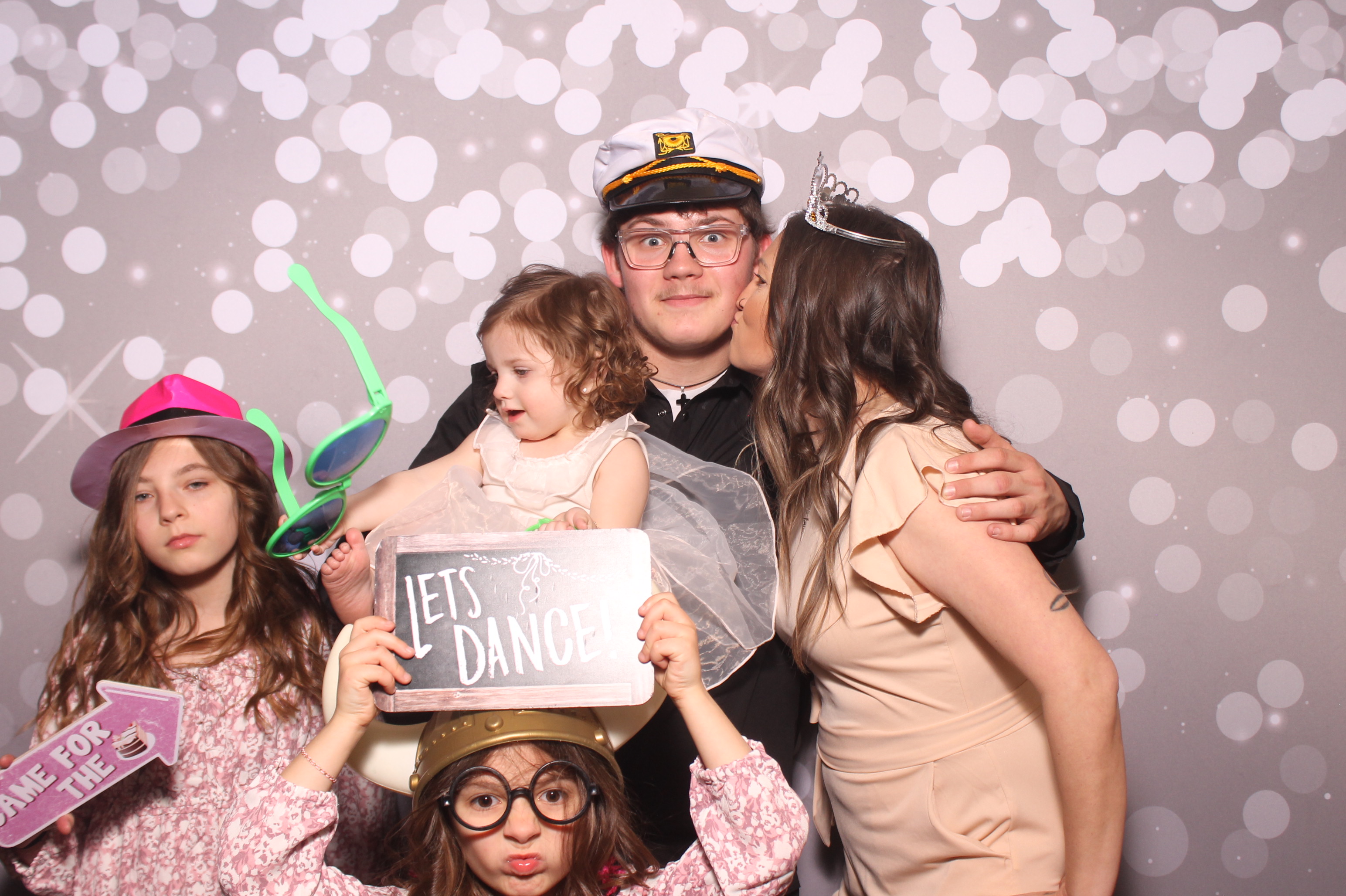 Brittany and KJ's Wedding!! | View more photos from the event at gallery.photoboothcincy.com/u/PhotoBoothCincy/Brittany-and-KJs-Wedding