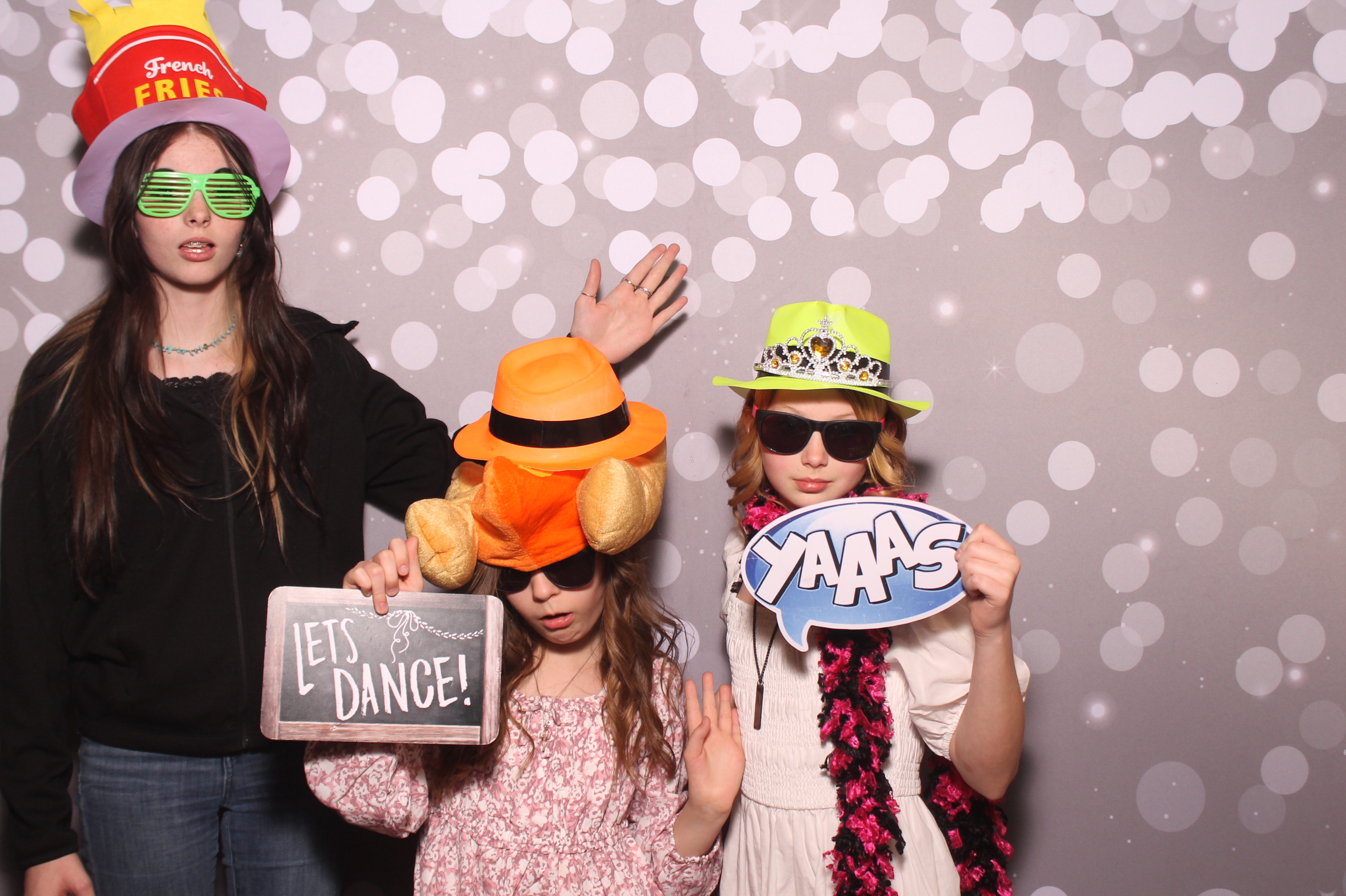 Brittany and KJ's Wedding!! | View more photos from the event at gallery.photoboothcincy.com/u/PhotoBoothCincy/Brittany-and-KJs-Wedding
