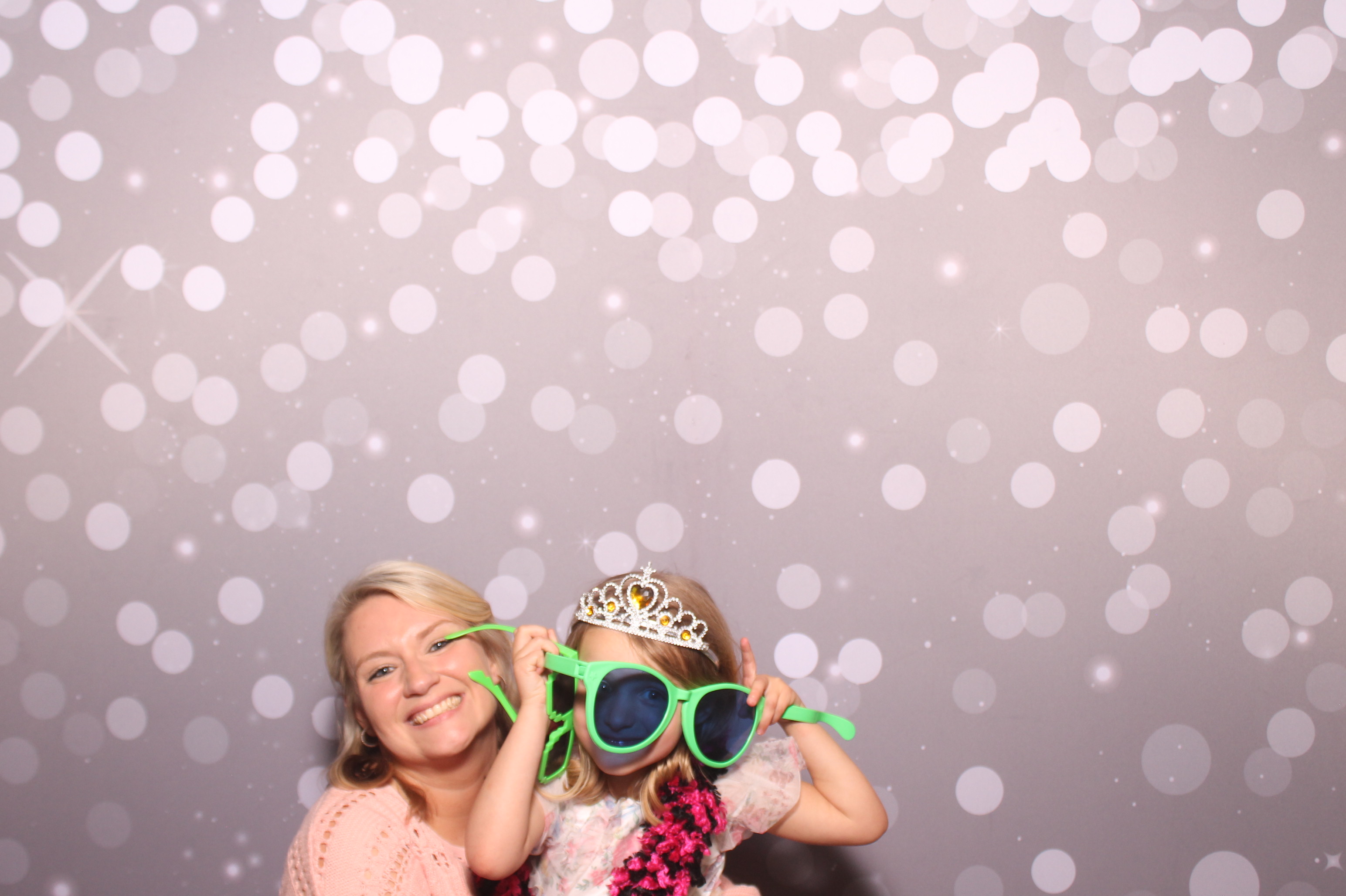 Brittany and KJ's Wedding!! | View more photos from the event at gallery.photoboothcincy.com/u/PhotoBoothCincy/Brittany-and-KJs-Wedding
