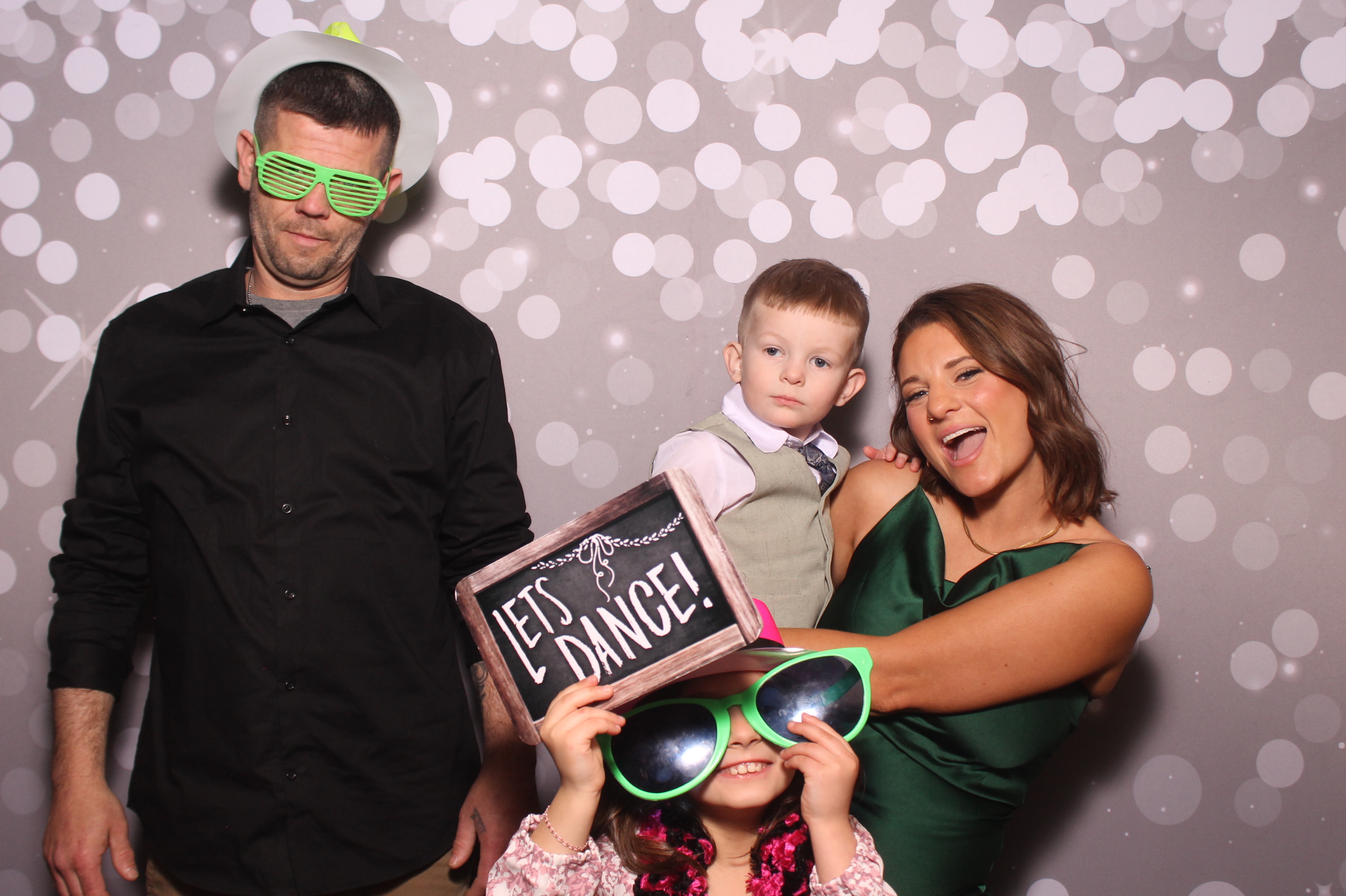 Brittany and KJ's Wedding!! | View more photos from the event at gallery.photoboothcincy.com/u/PhotoBoothCincy/Brittany-and-KJs-Wedding