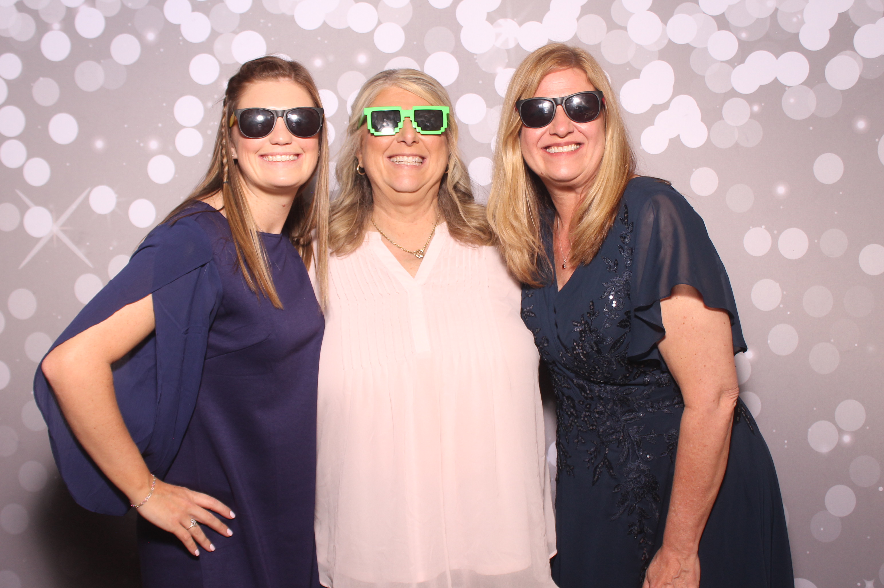 Brittany and KJ's Wedding!! | View more photos from the event at gallery.photoboothcincy.com/u/PhotoBoothCincy/Brittany-and-KJs-Wedding