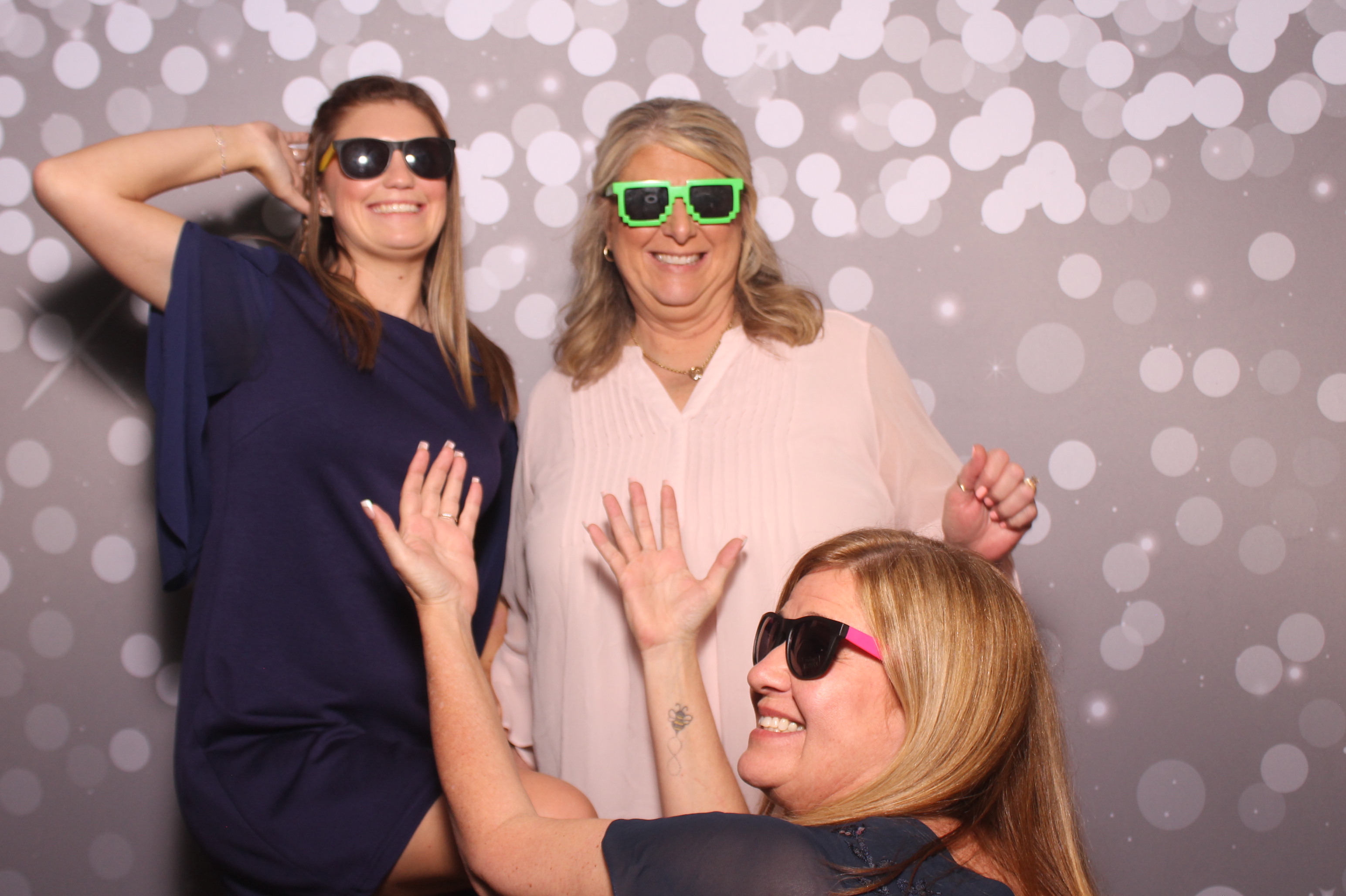 Brittany and KJ's Wedding!! | View more photos from the event at gallery.photoboothcincy.com/u/PhotoBoothCincy/Brittany-and-KJs-Wedding