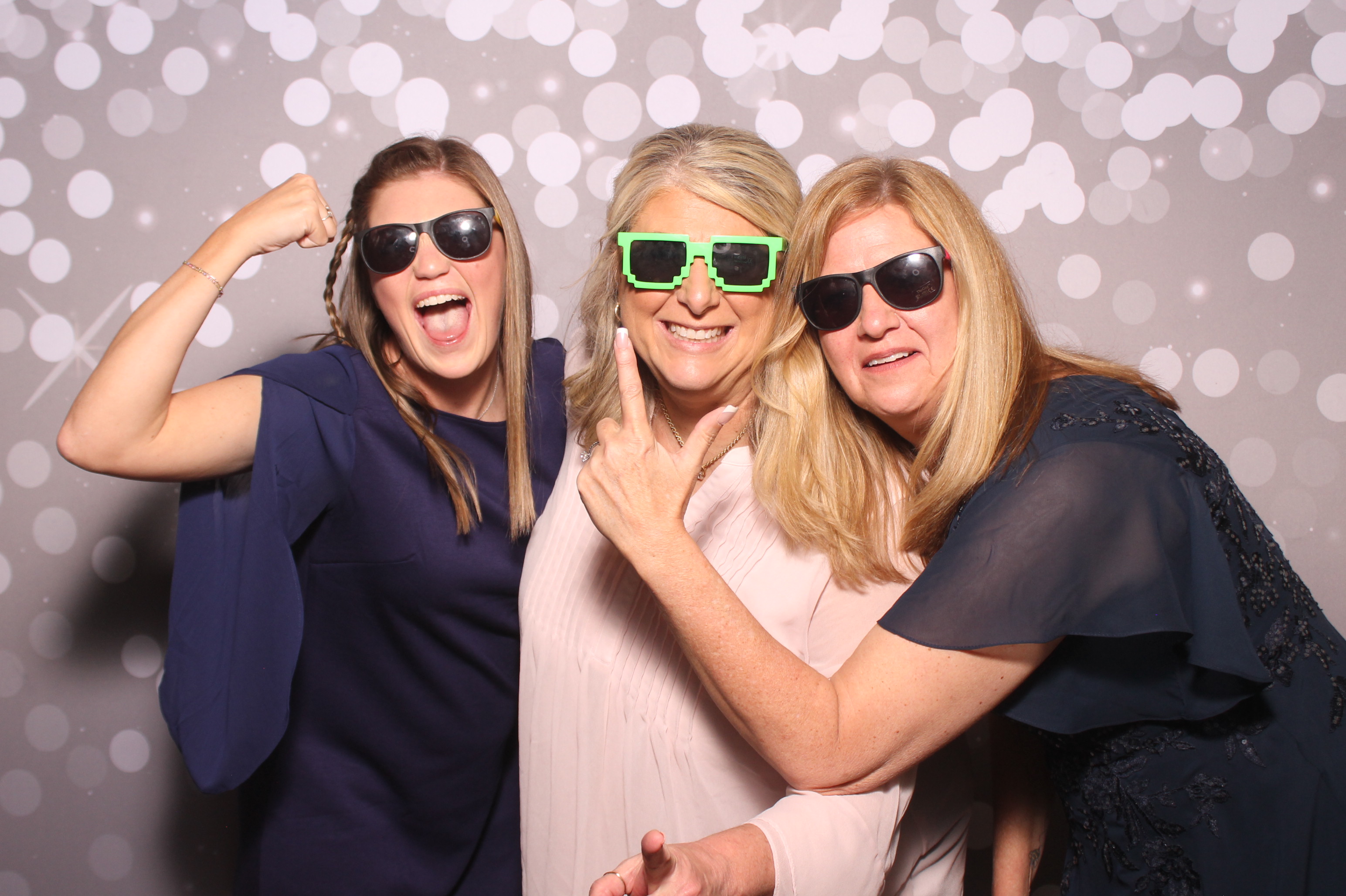 Brittany and KJ's Wedding!! | View more photos from the event at gallery.photoboothcincy.com/u/PhotoBoothCincy/Brittany-and-KJs-Wedding