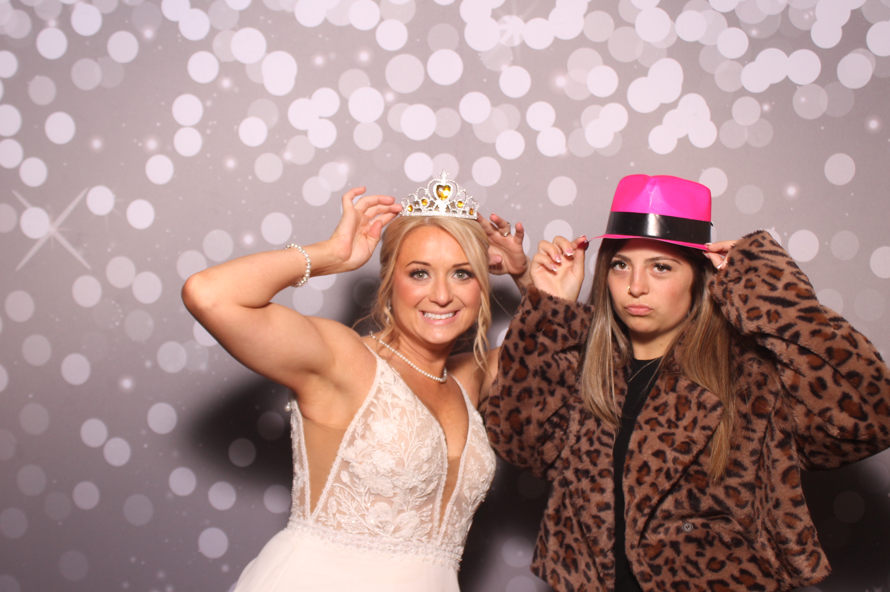 Brittany and KJ's Wedding!! | View more photos from the event at gallery.photoboothcincy.com/u/PhotoBoothCincy/Brittany-and-KJs-Wedding