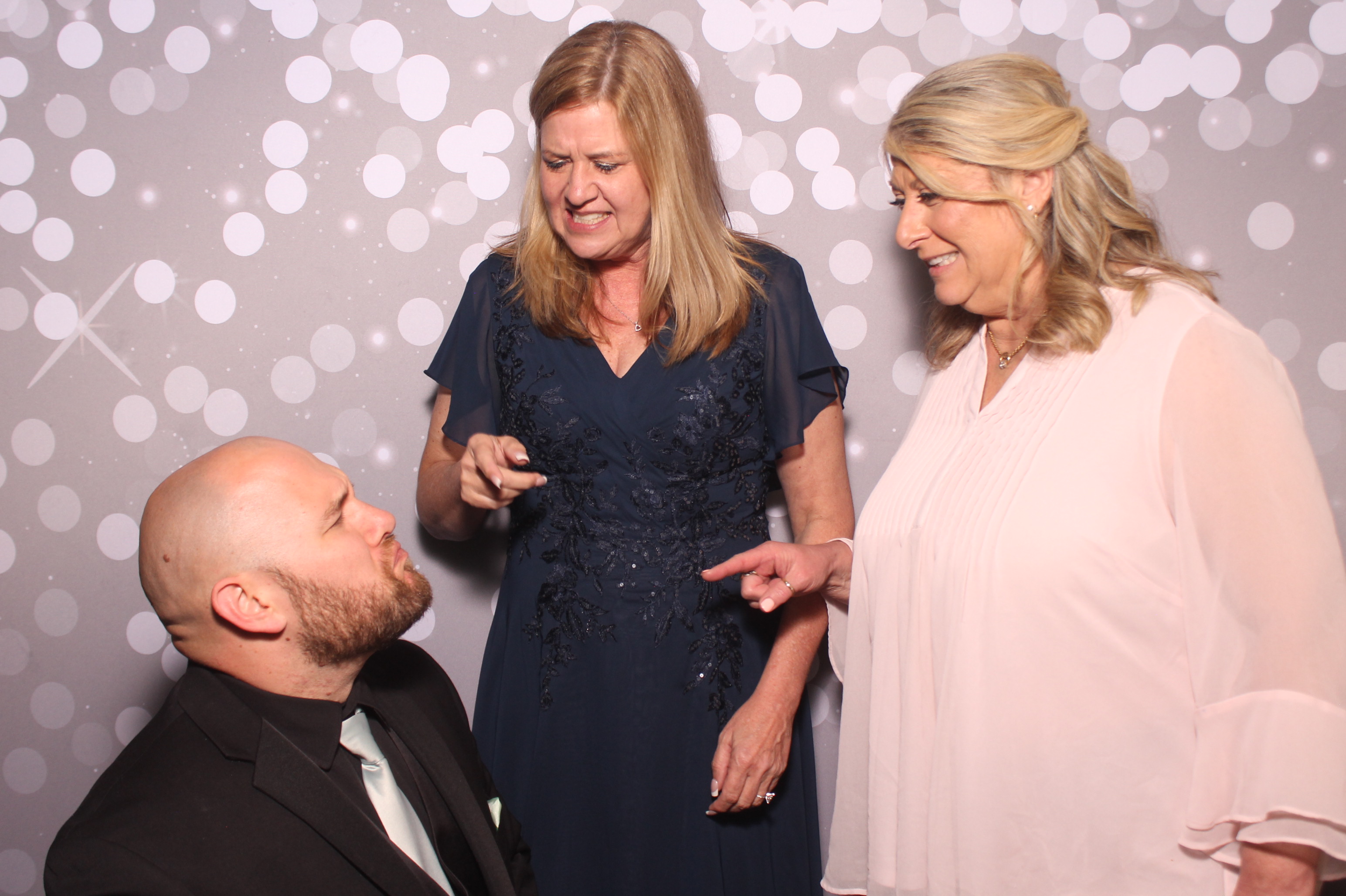 Brittany and KJ's Wedding!! | View more photos from the event at gallery.photoboothcincy.com/u/PhotoBoothCincy/Brittany-and-KJs-Wedding
