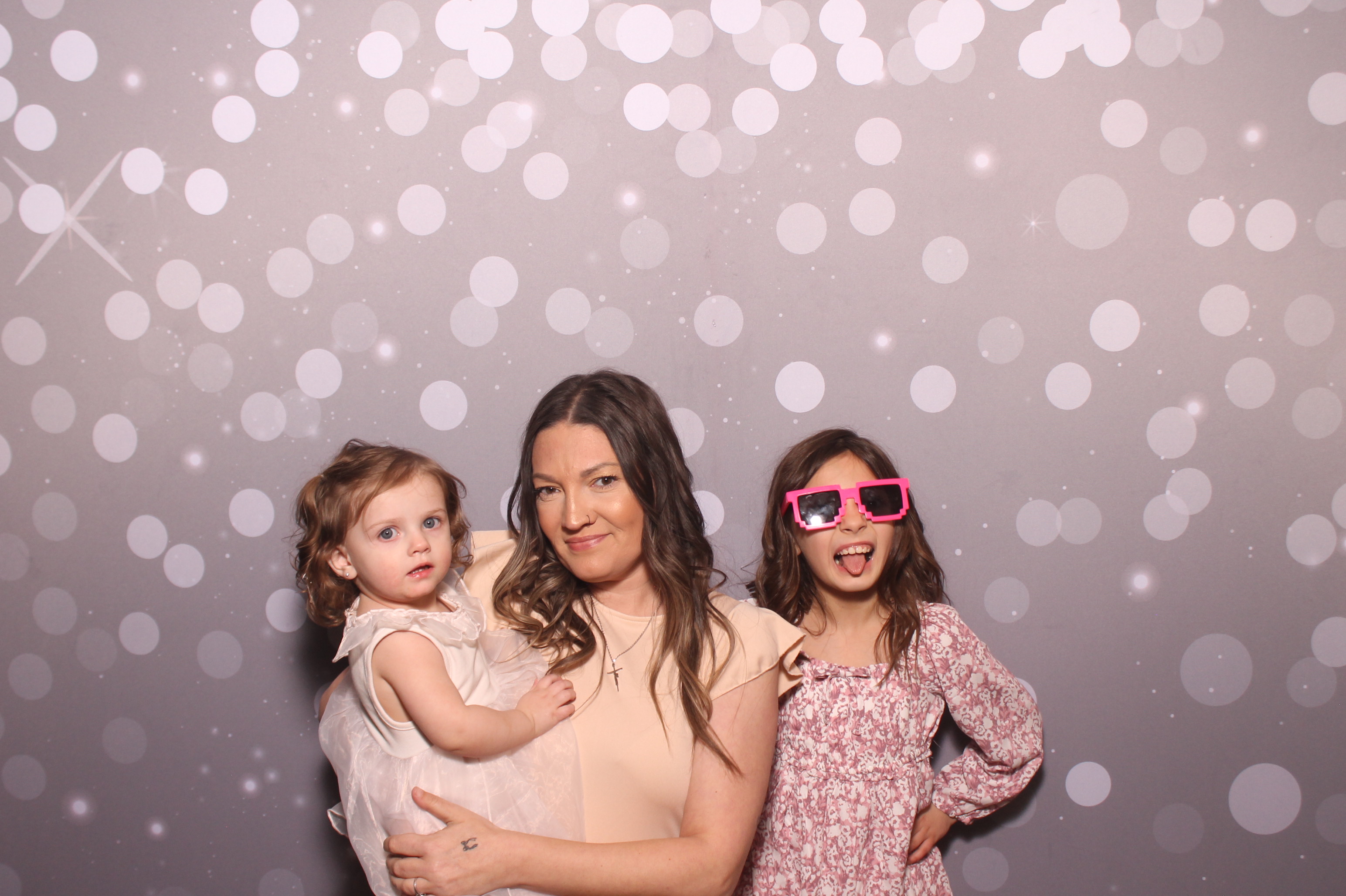 Brittany and KJ's Wedding!! | View more photos from the event at gallery.photoboothcincy.com/u/PhotoBoothCincy/Brittany-and-KJs-Wedding