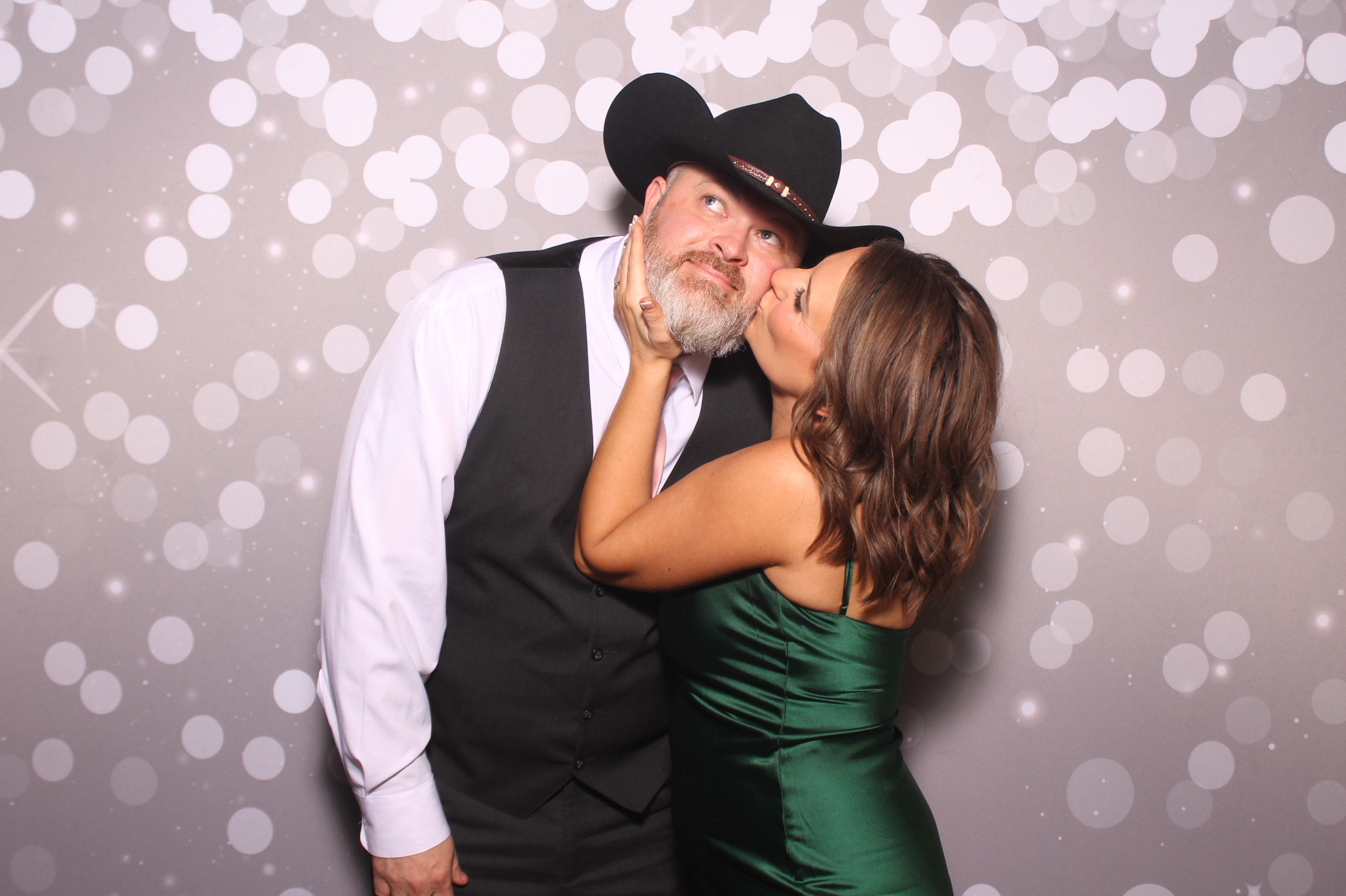 Brittany and KJ's Wedding!! | View more photos from the event at gallery.photoboothcincy.com/u/PhotoBoothCincy/Brittany-and-KJs-Wedding